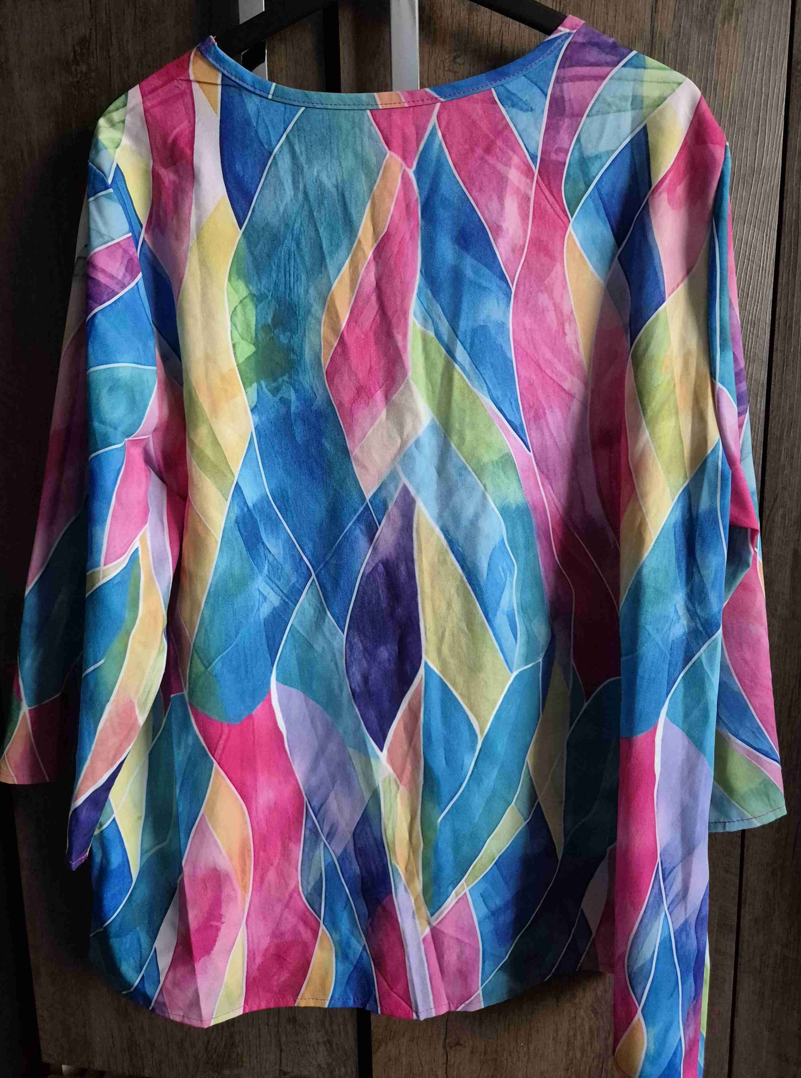 Blusa colorida estampada - miniatura 2