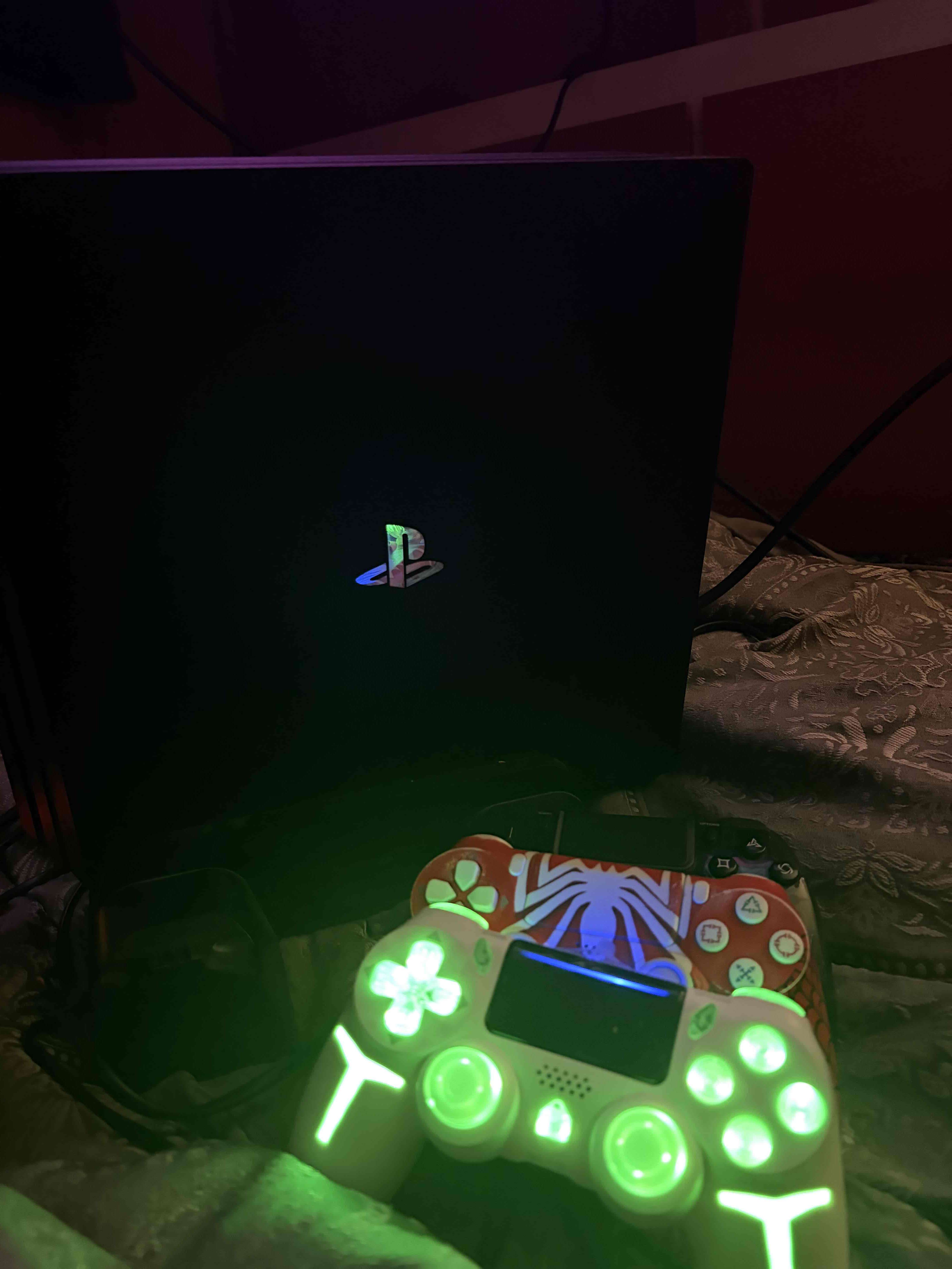 Consola PlayStation con control luminoso - miniatura 1