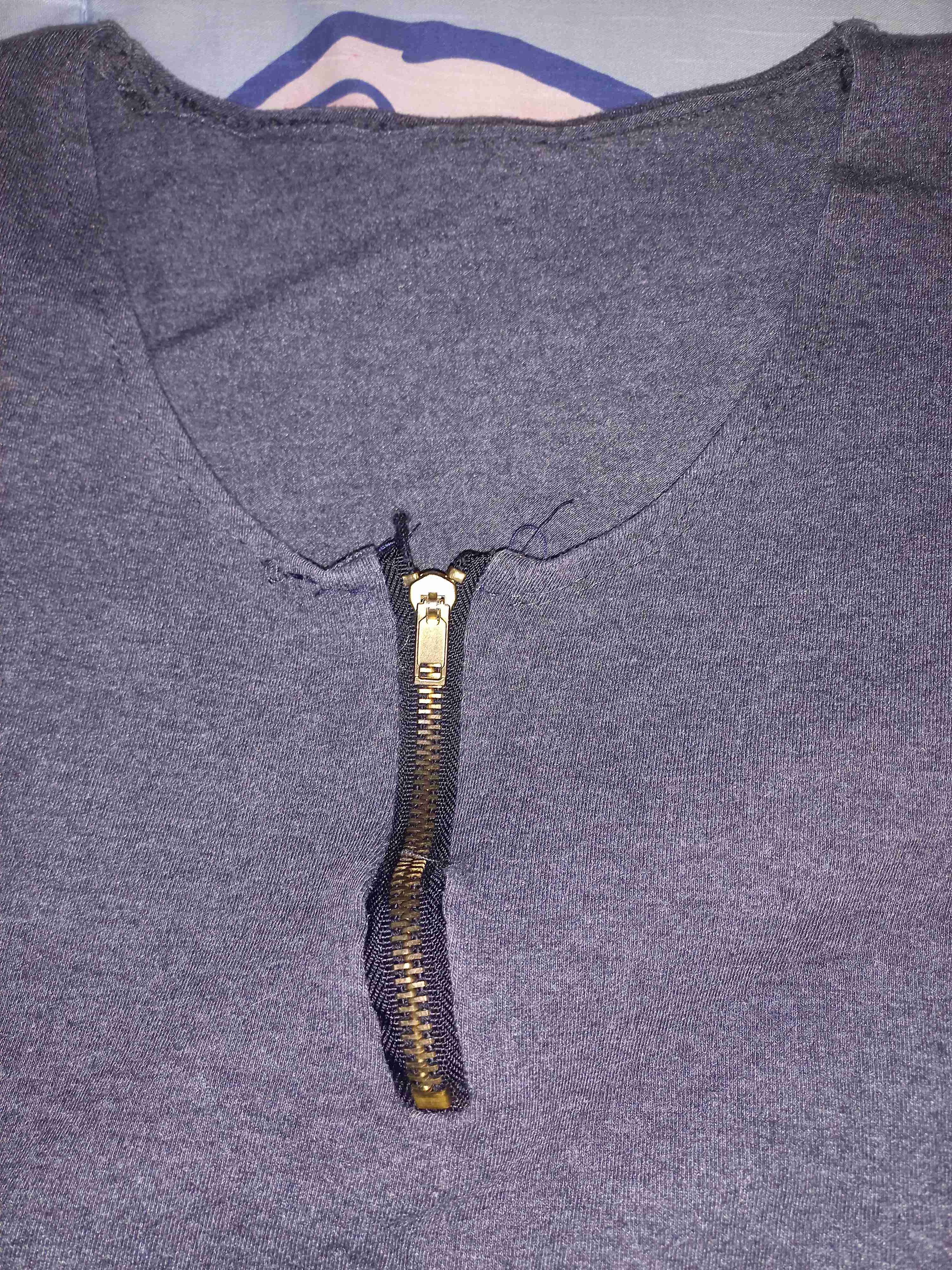 Body gris con cierre decorativo - miniatura 2
