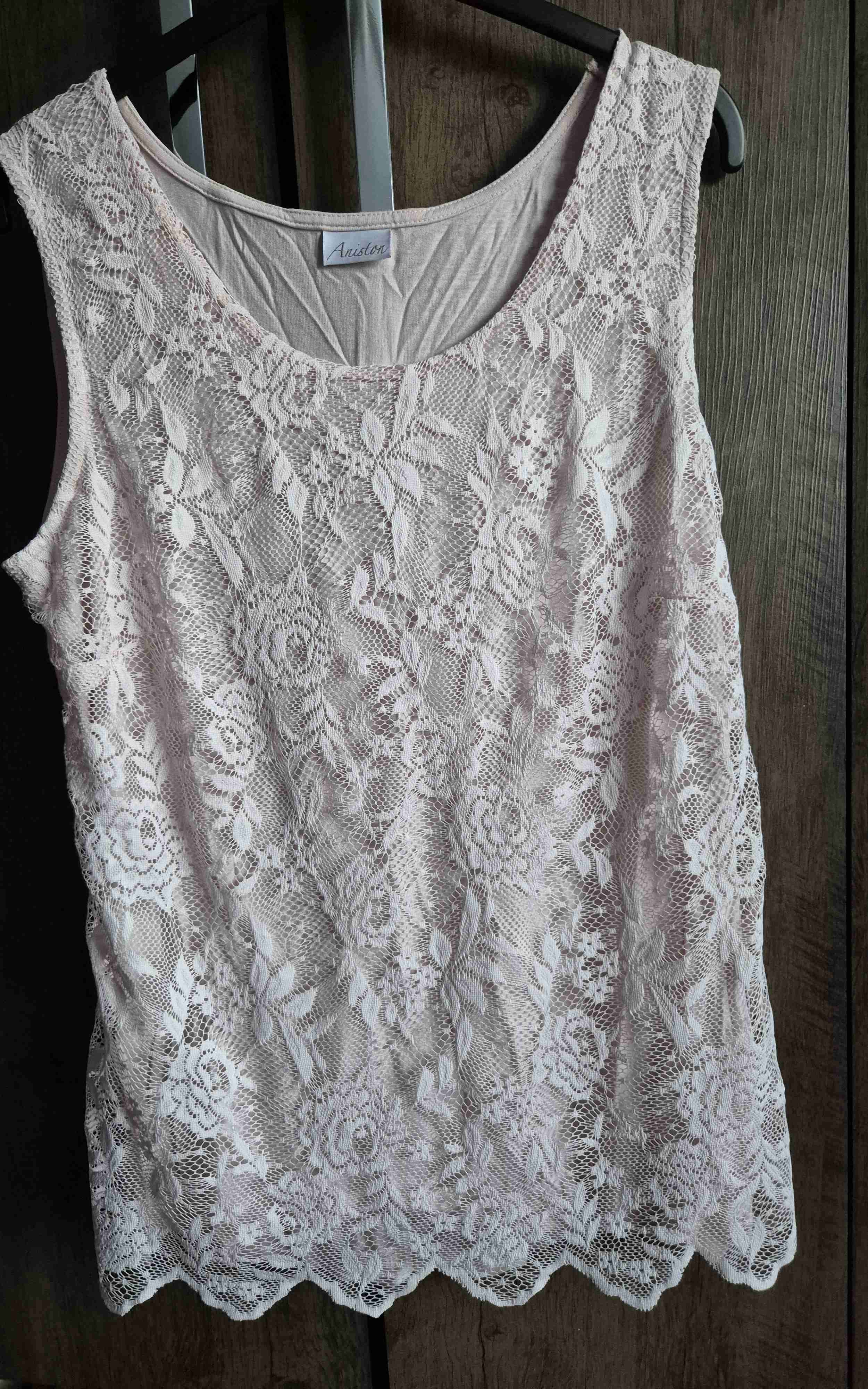 Blusa rosa sin mangas de encaje - miniatura 1