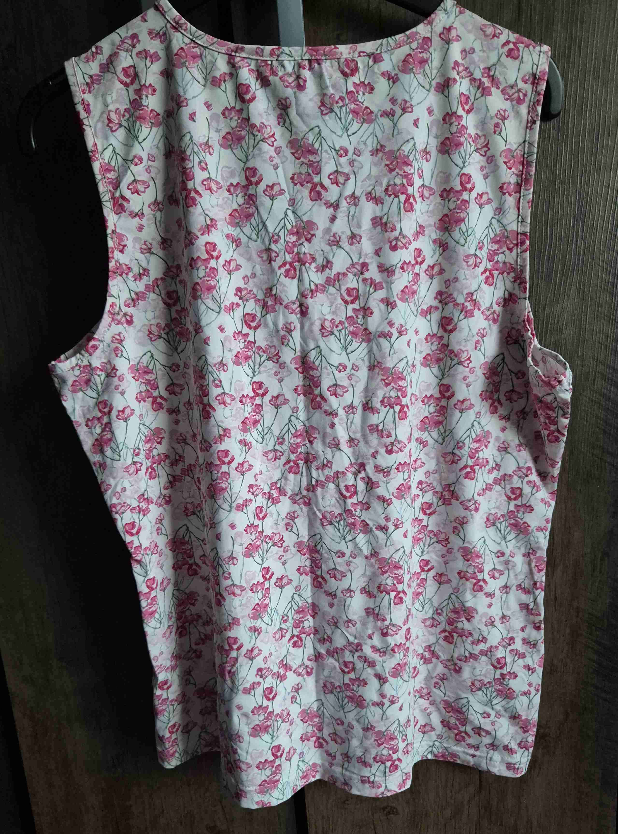 Blusa floral sin mangas - miniatura 2