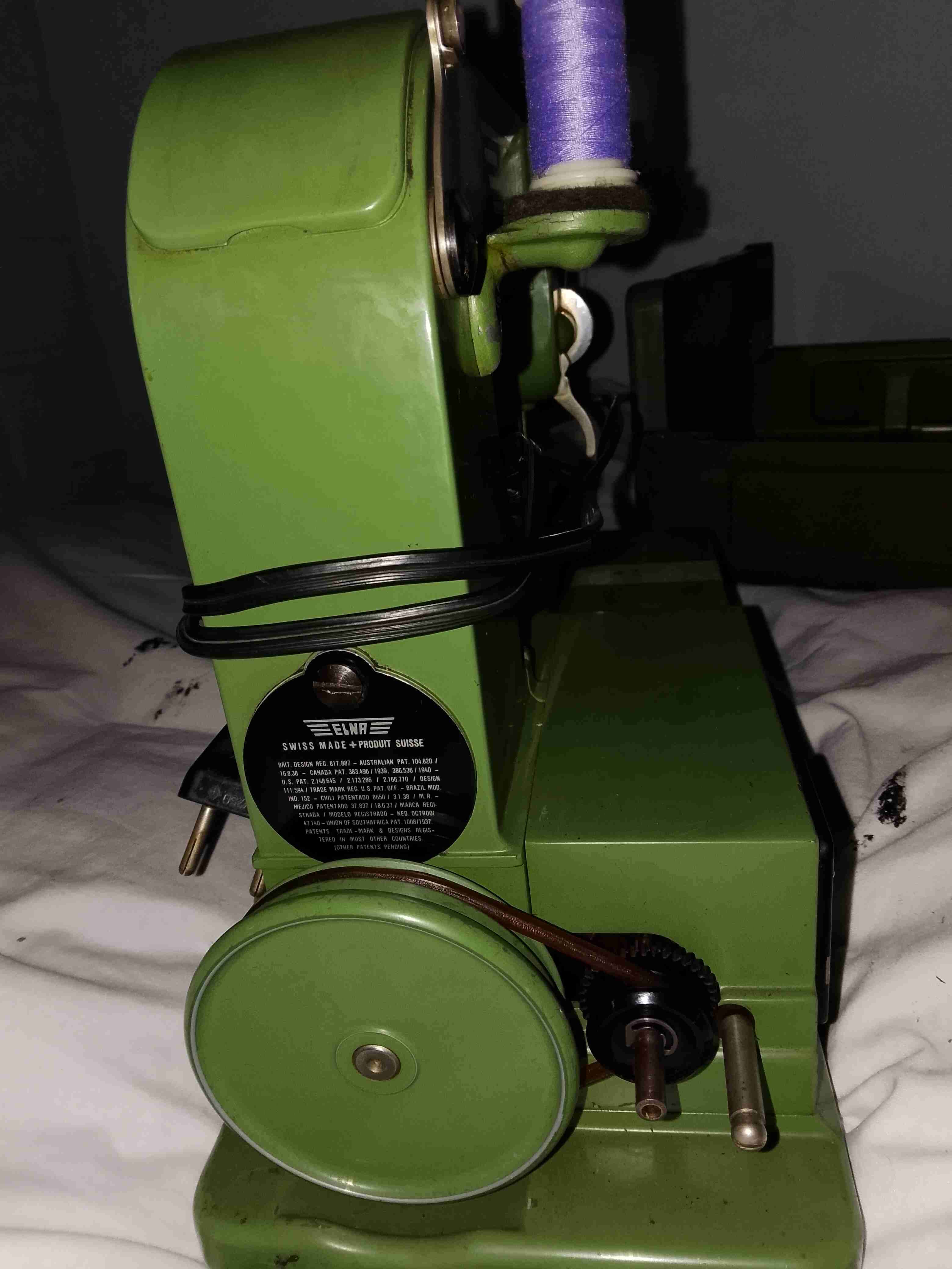 Máquina de coser Elna vintage - miniatura 5