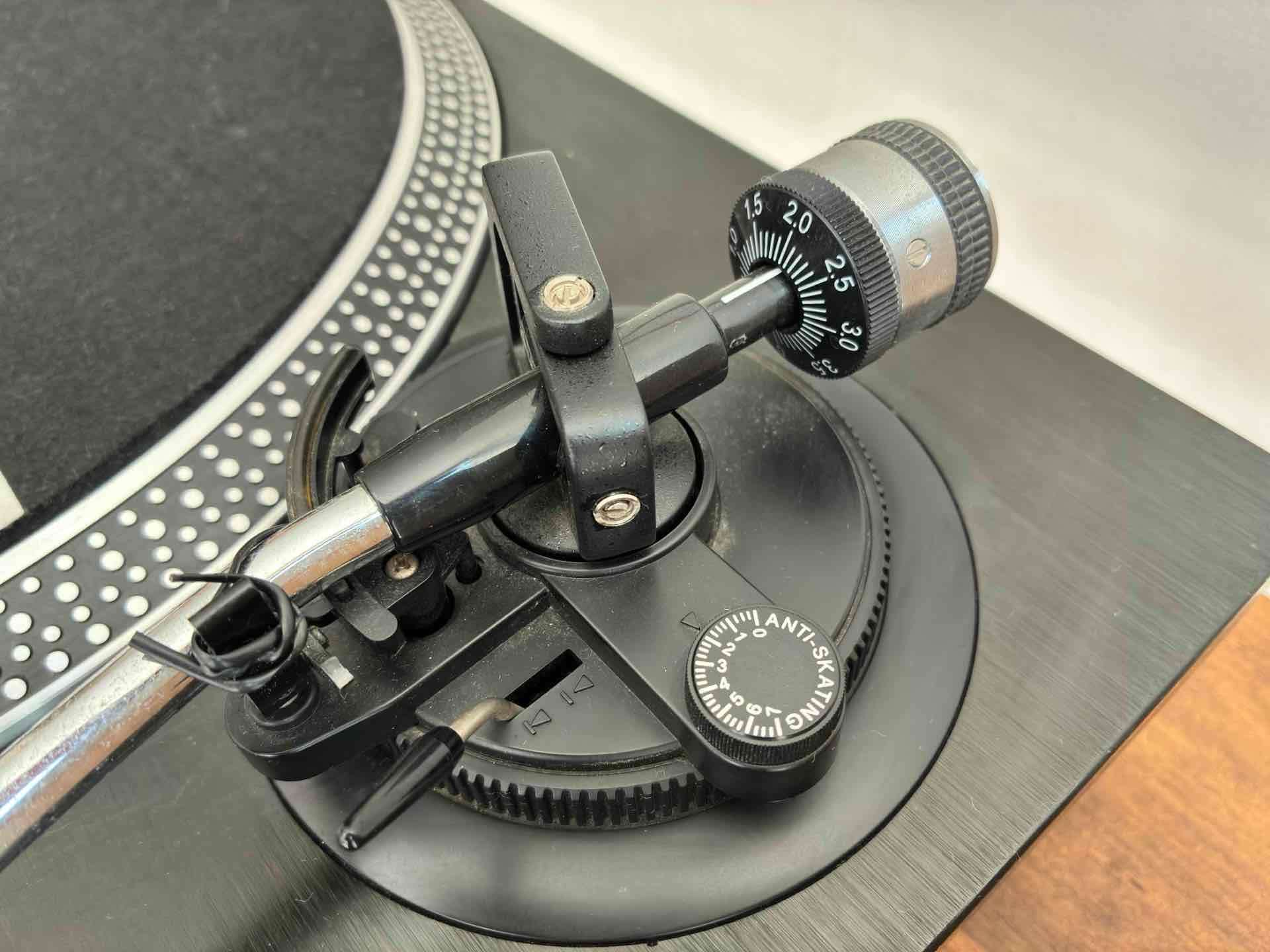 Reloop RP-4000 M3D en estado impecable - miniatura 5