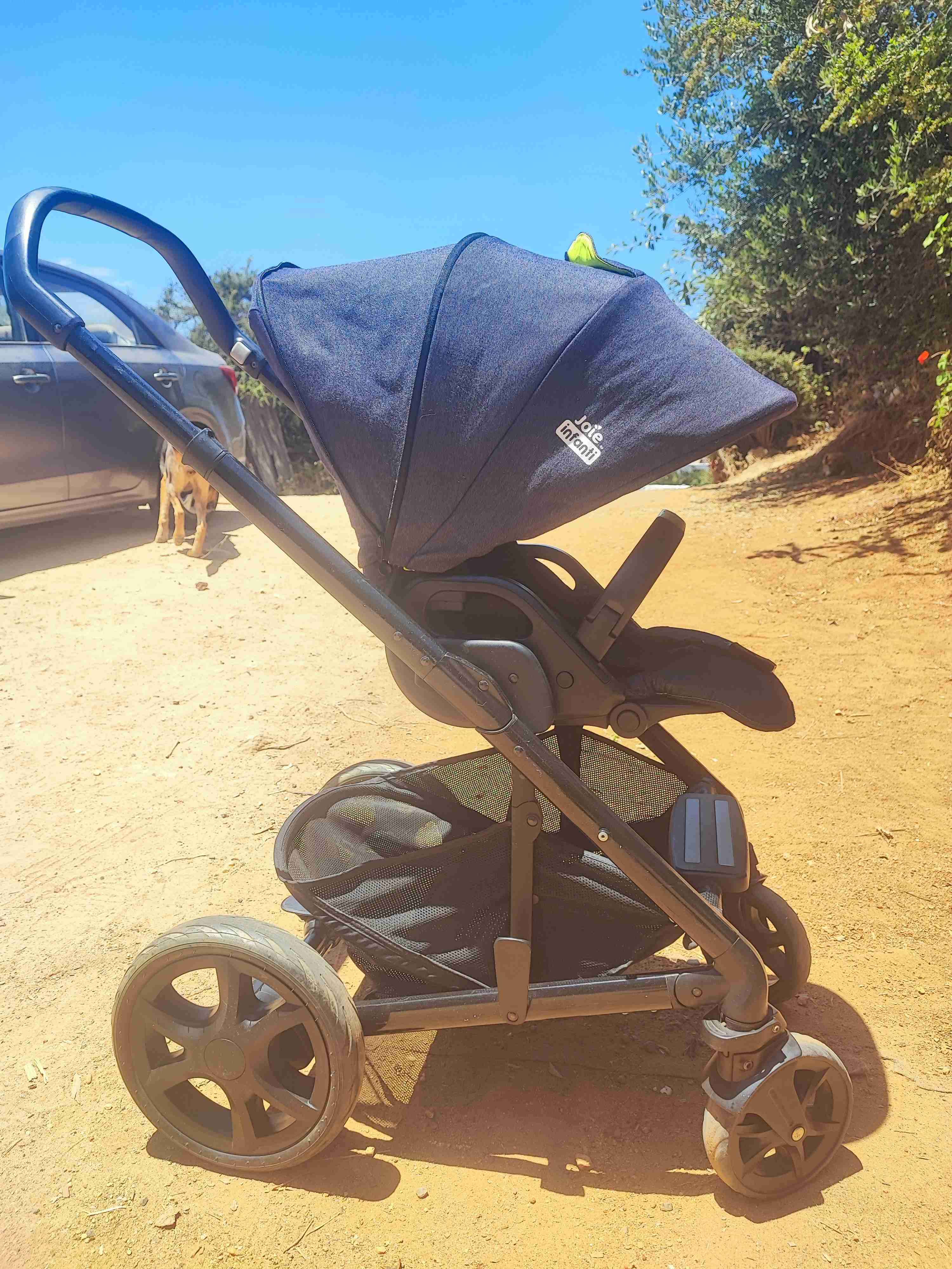Coche de bebé Joie negro mas silla de comer Graco - miniatura 2