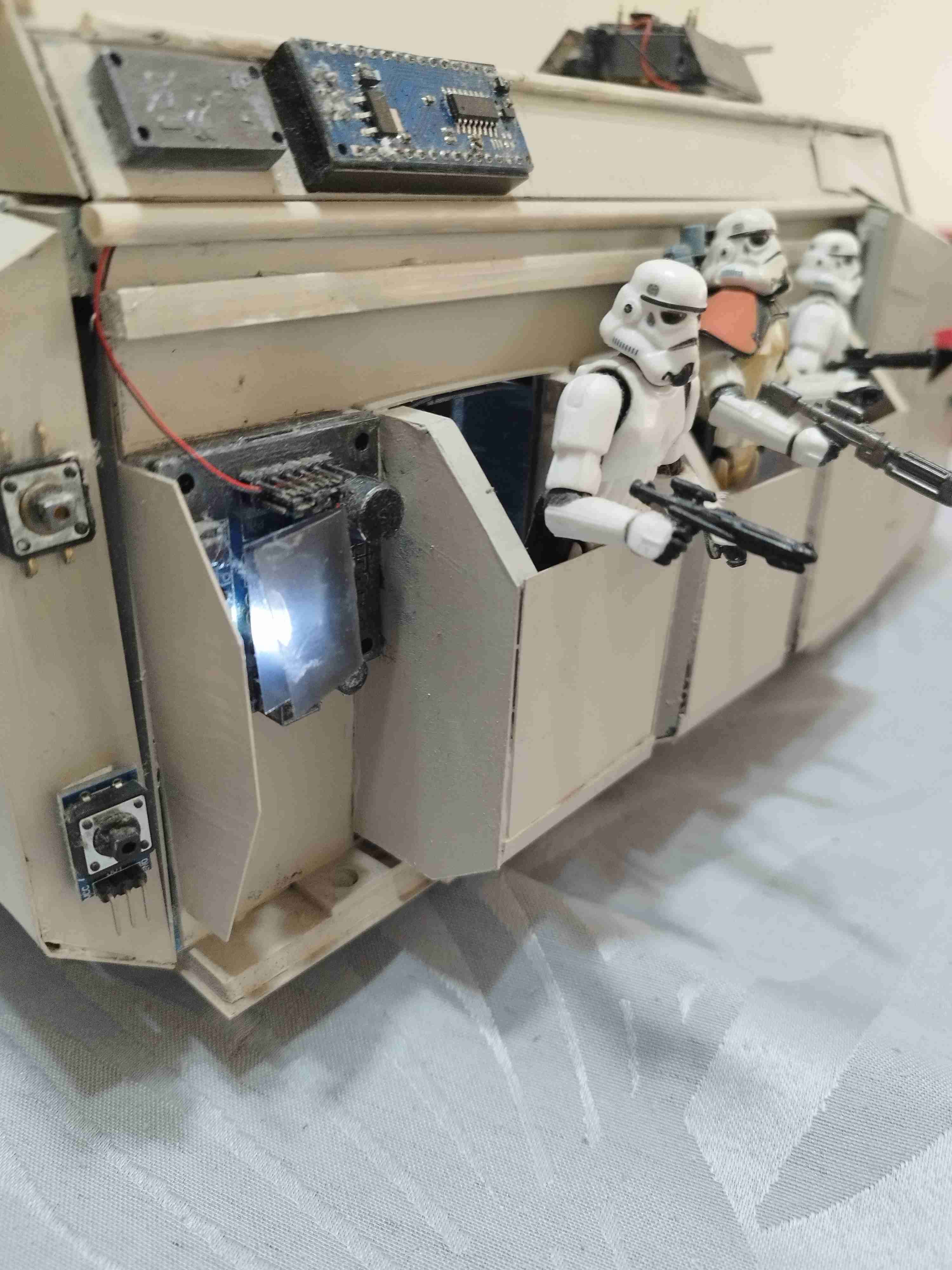 Storm Trooper Transporte - miniatura 4