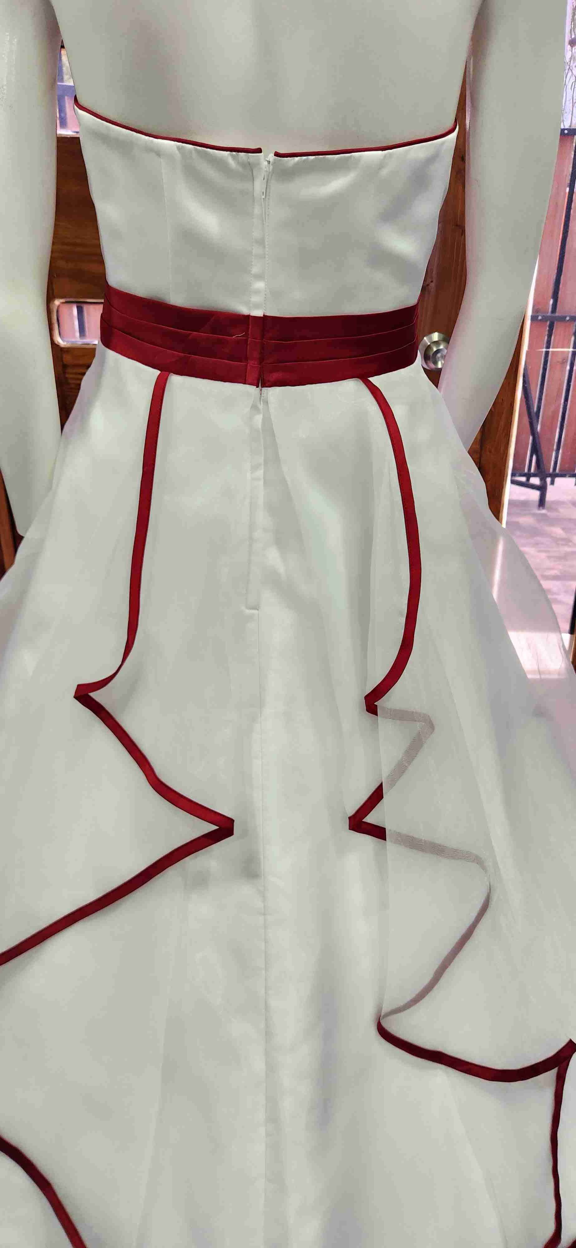 Vestido de novia - miniatura 4