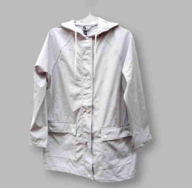 Parka impermeable   con capucha