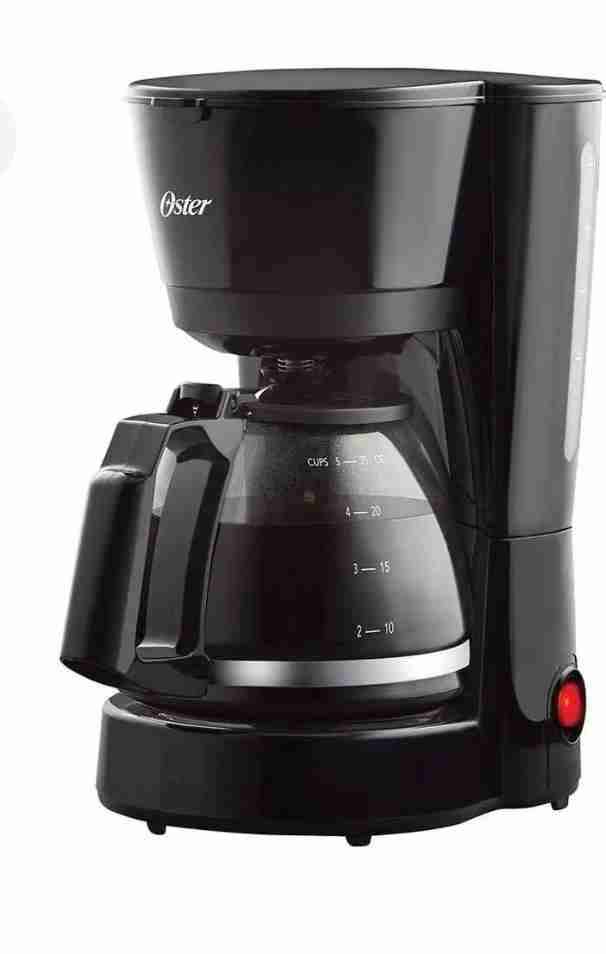 Cafetera Oster blanca