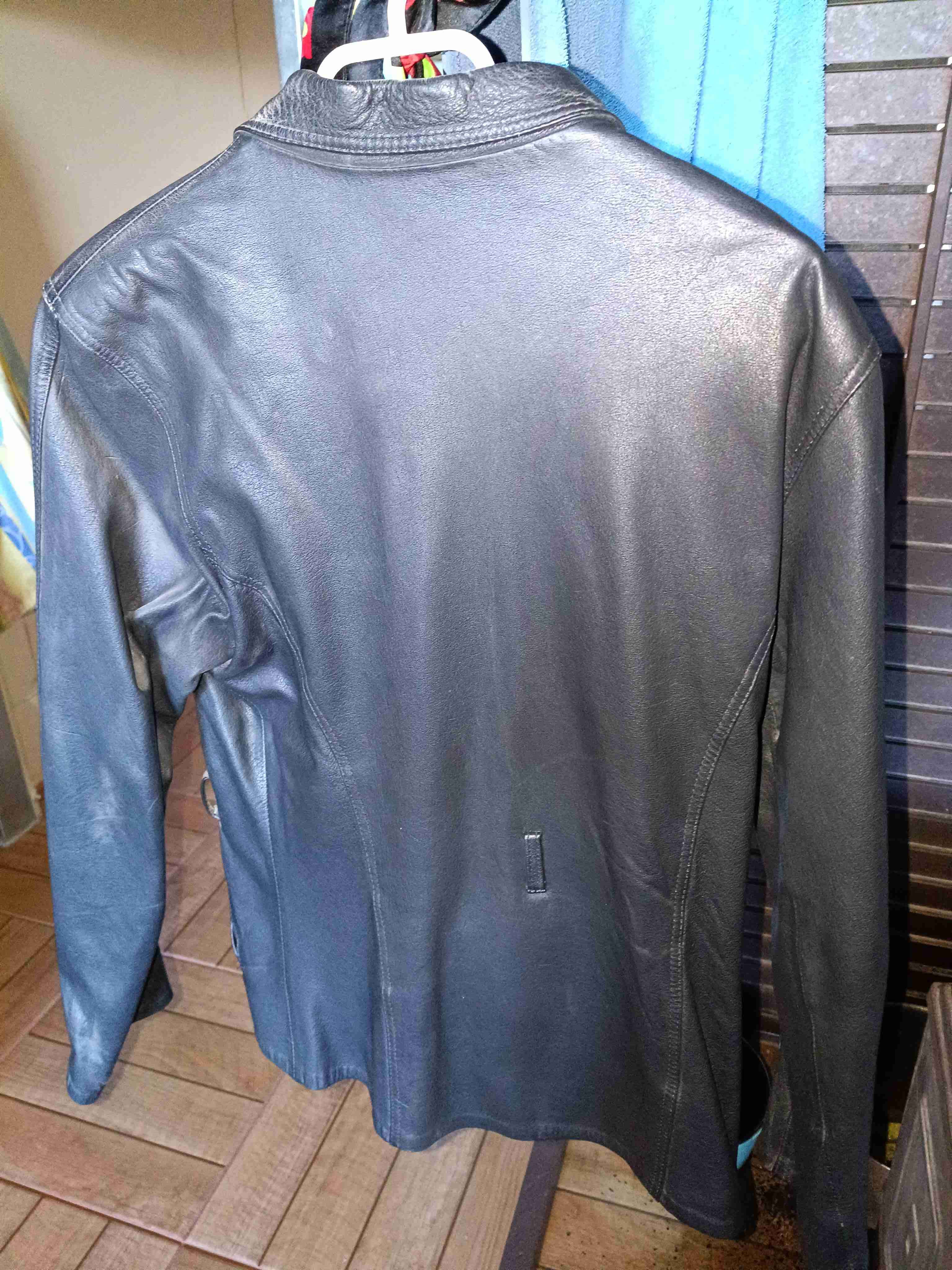 Chaqueta de cuero Negra - miniatura 2
