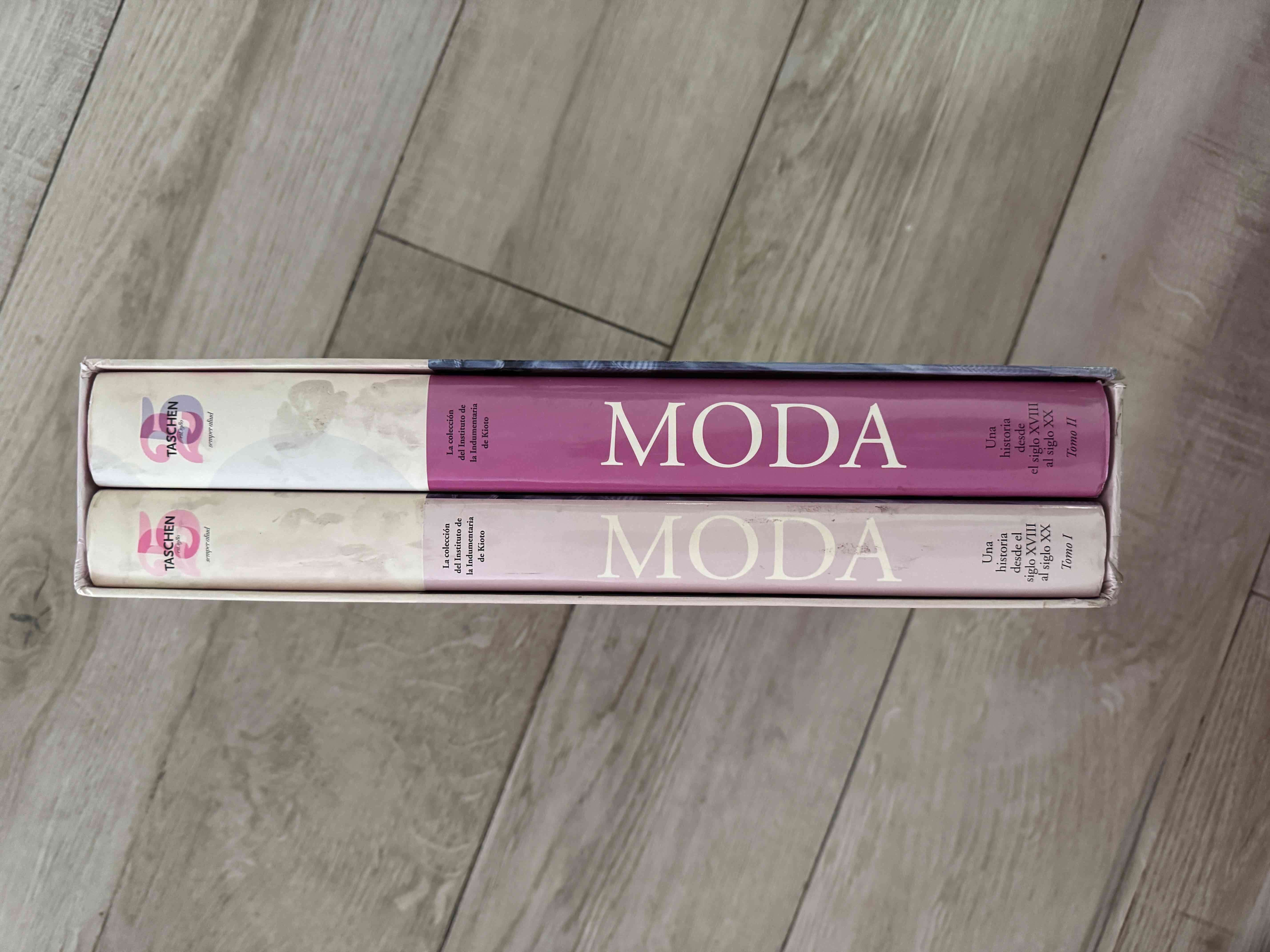 Libro Moda Siglos XVIII al XX - miniatura 2