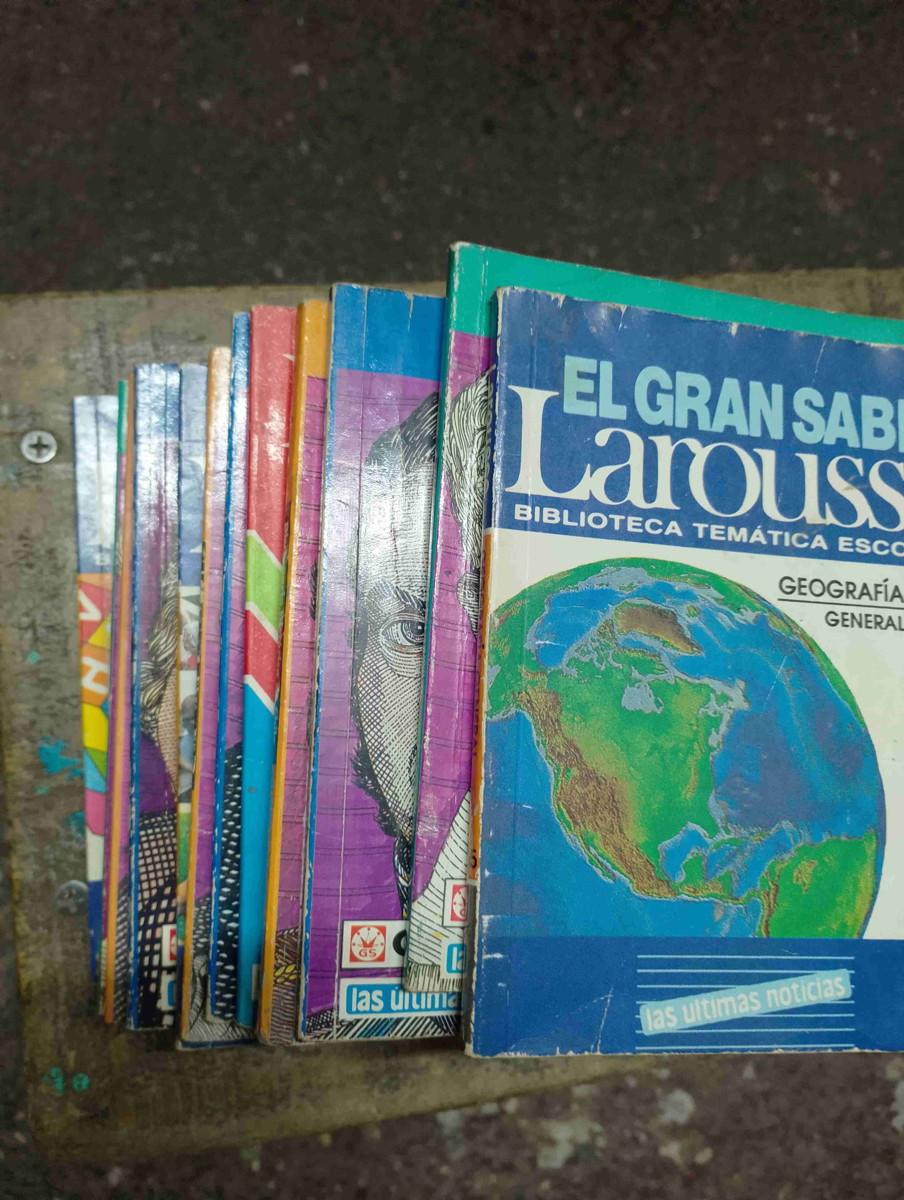 Colección de libros Larousse - miniatura 2