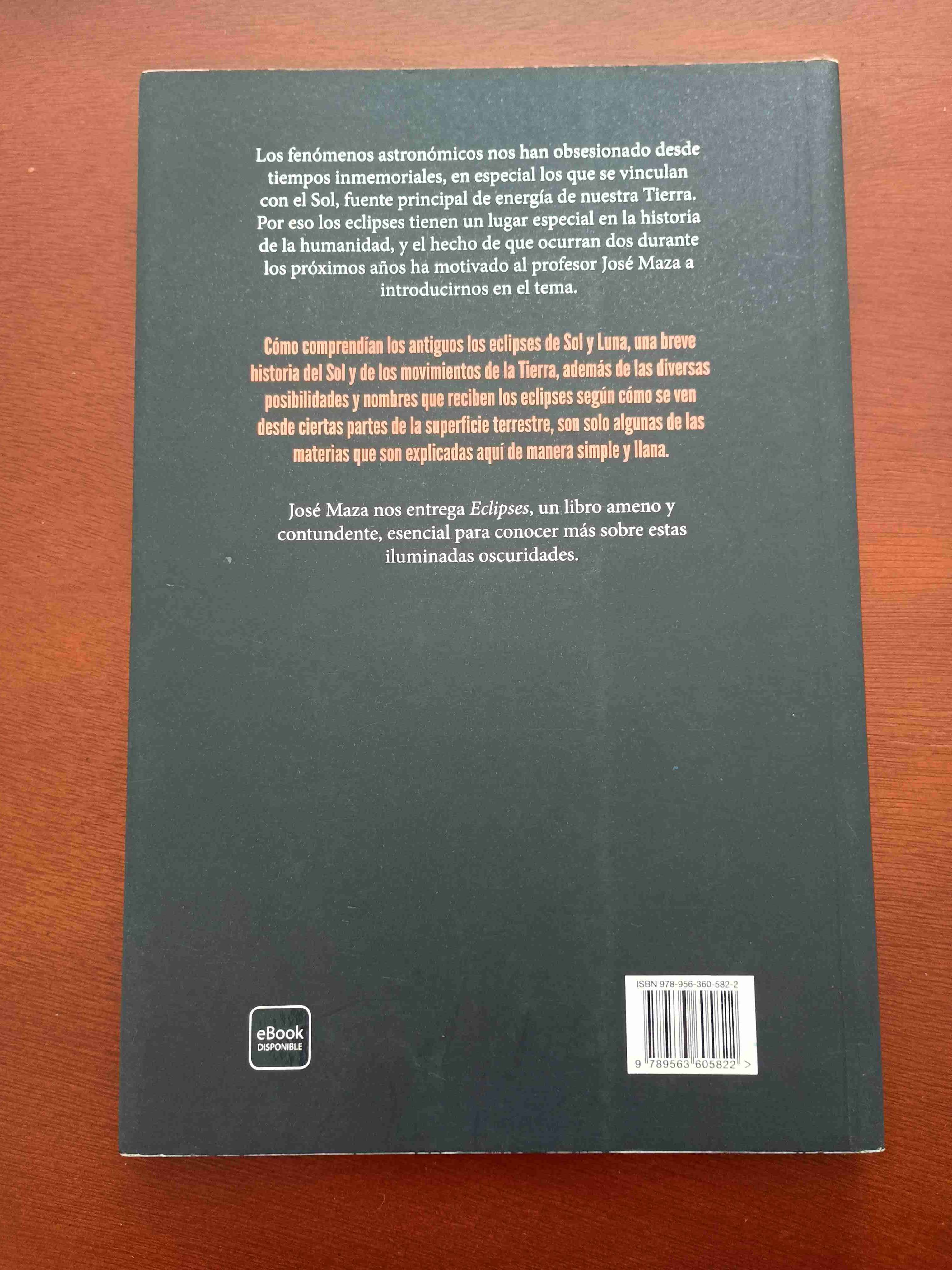 Libro 'Eclipses' de José Maza - miniatura 2