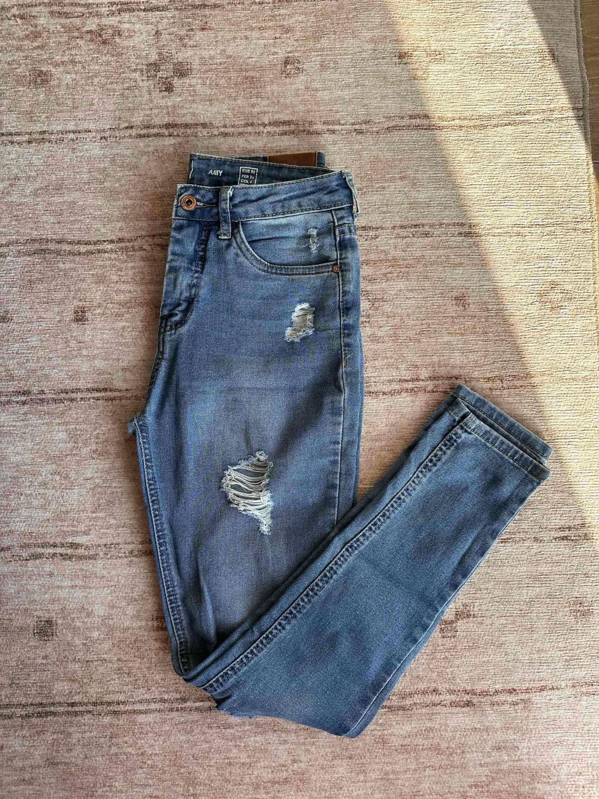 Jeans azul desgastado - miniatura 1