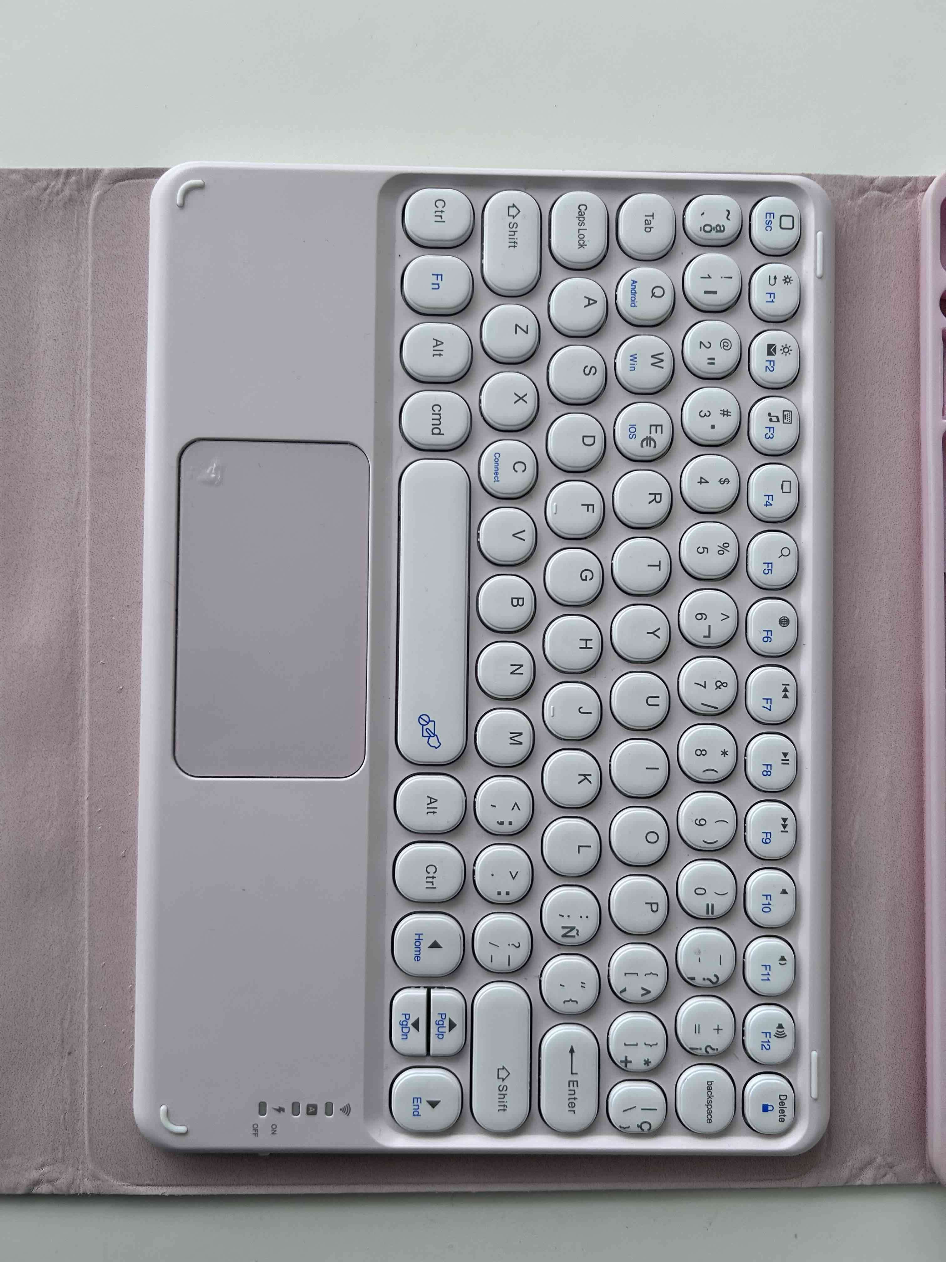 iPad 9na generación con teclado rosa - miniatura 3
