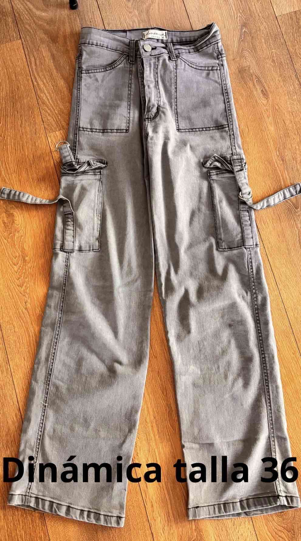 Jeans cargo Dinámica  gris talla 36