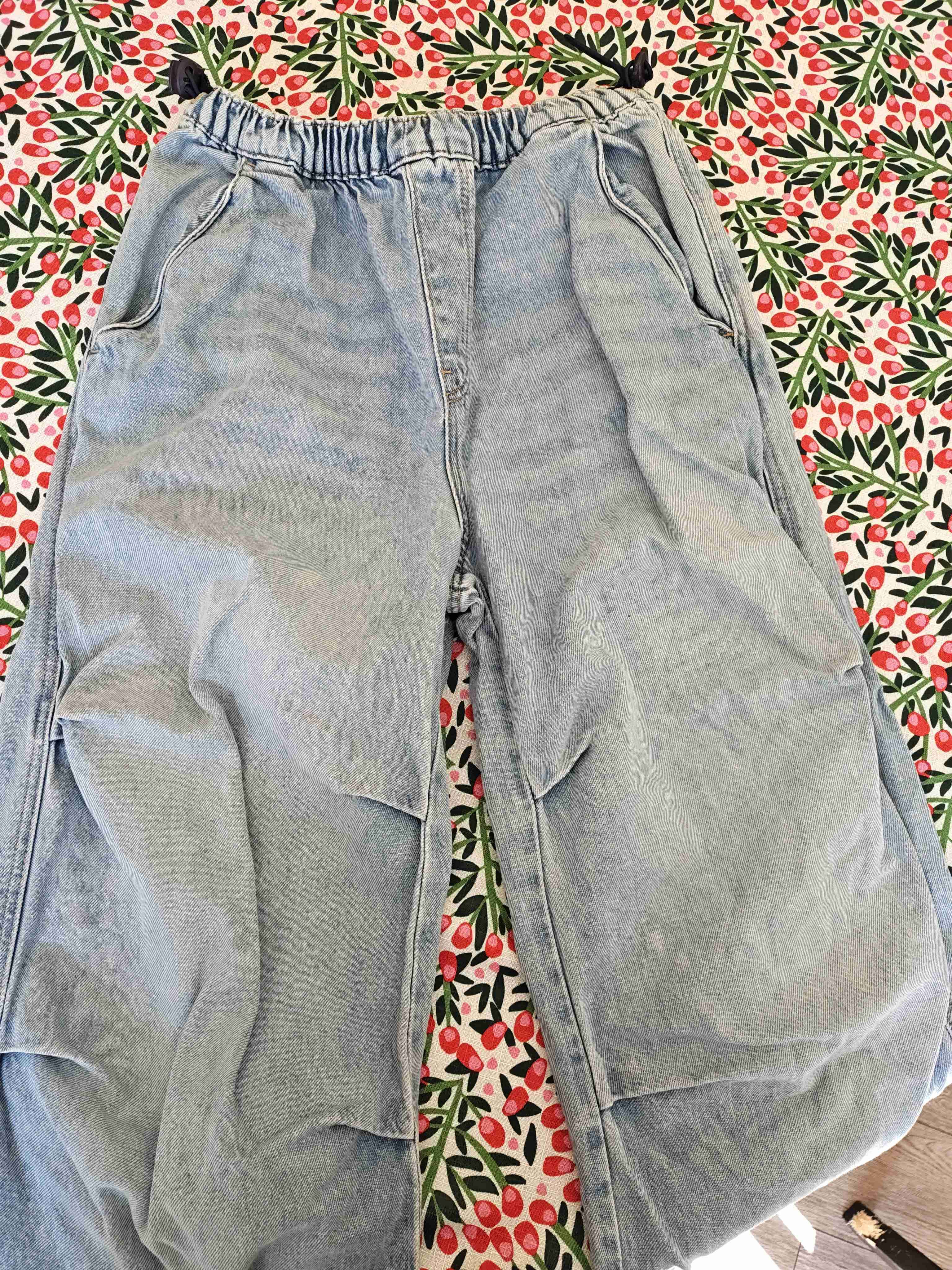 Jeans sueltos celestes (Talla 11/12) - miniatura 4