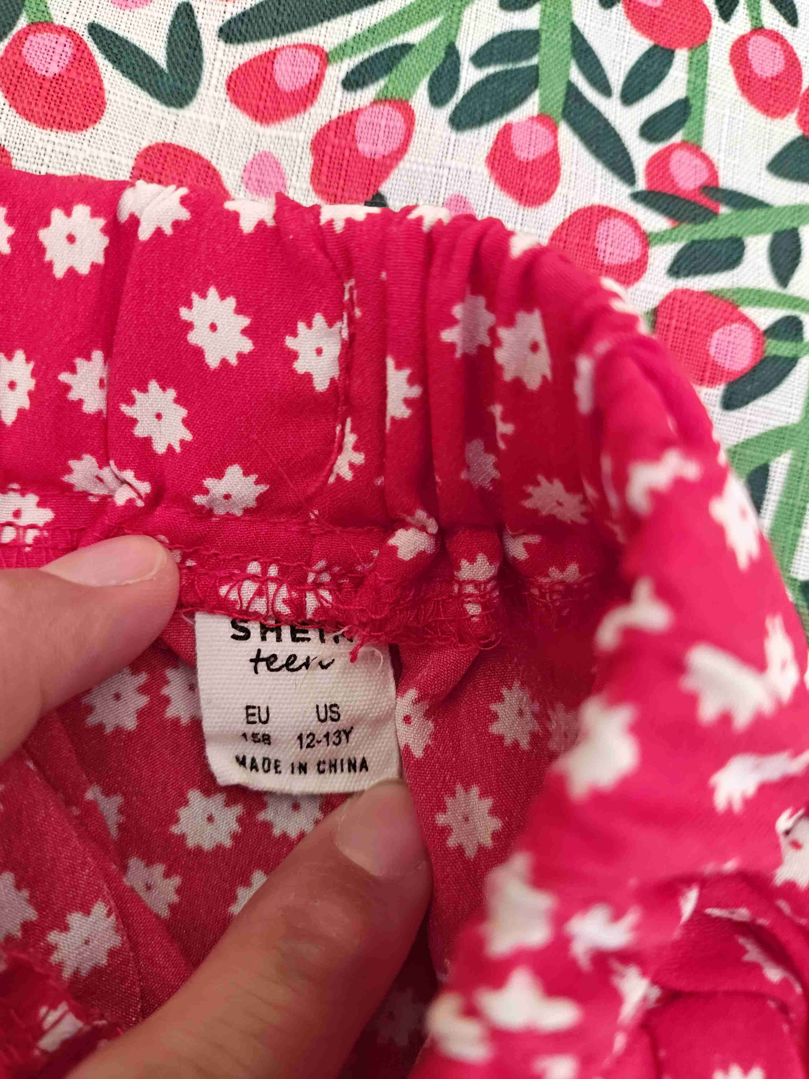 Falda roja con estampado floral (talla 12/13) - miniatura 5