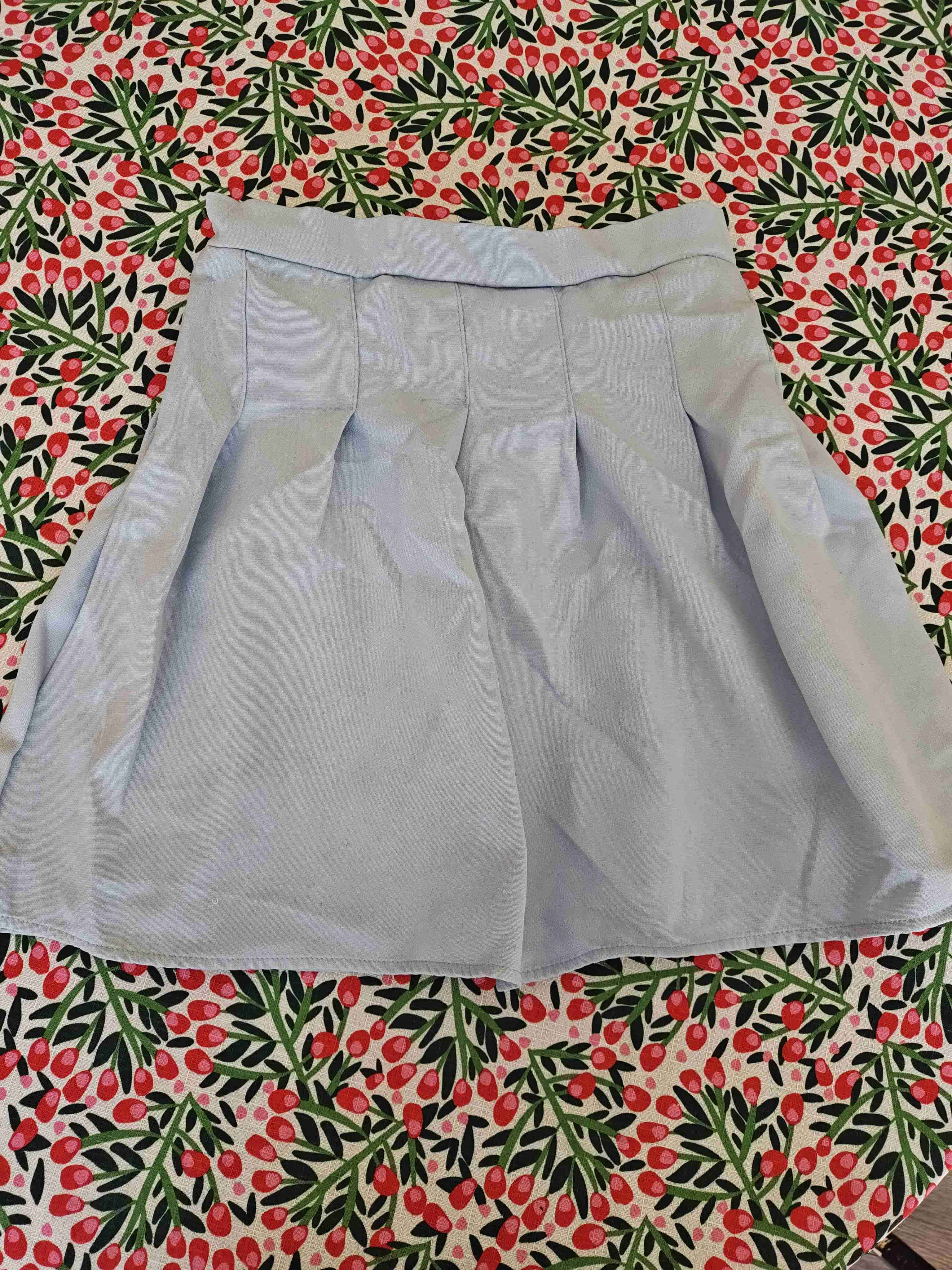 Falda plisada color azul claro (talla 11/12) - miniatura 1