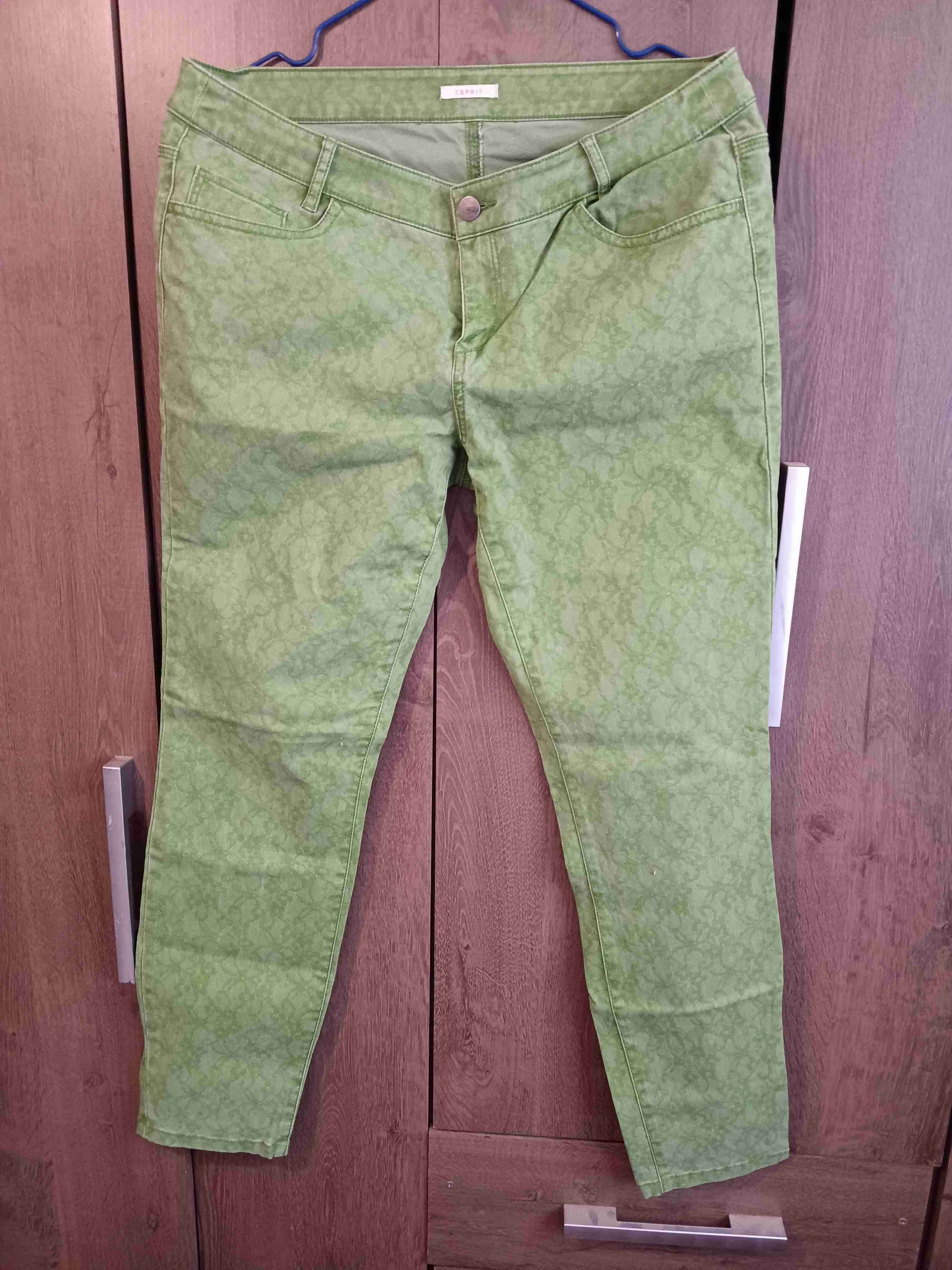 Pantalones verdes estampados - miniatura 1