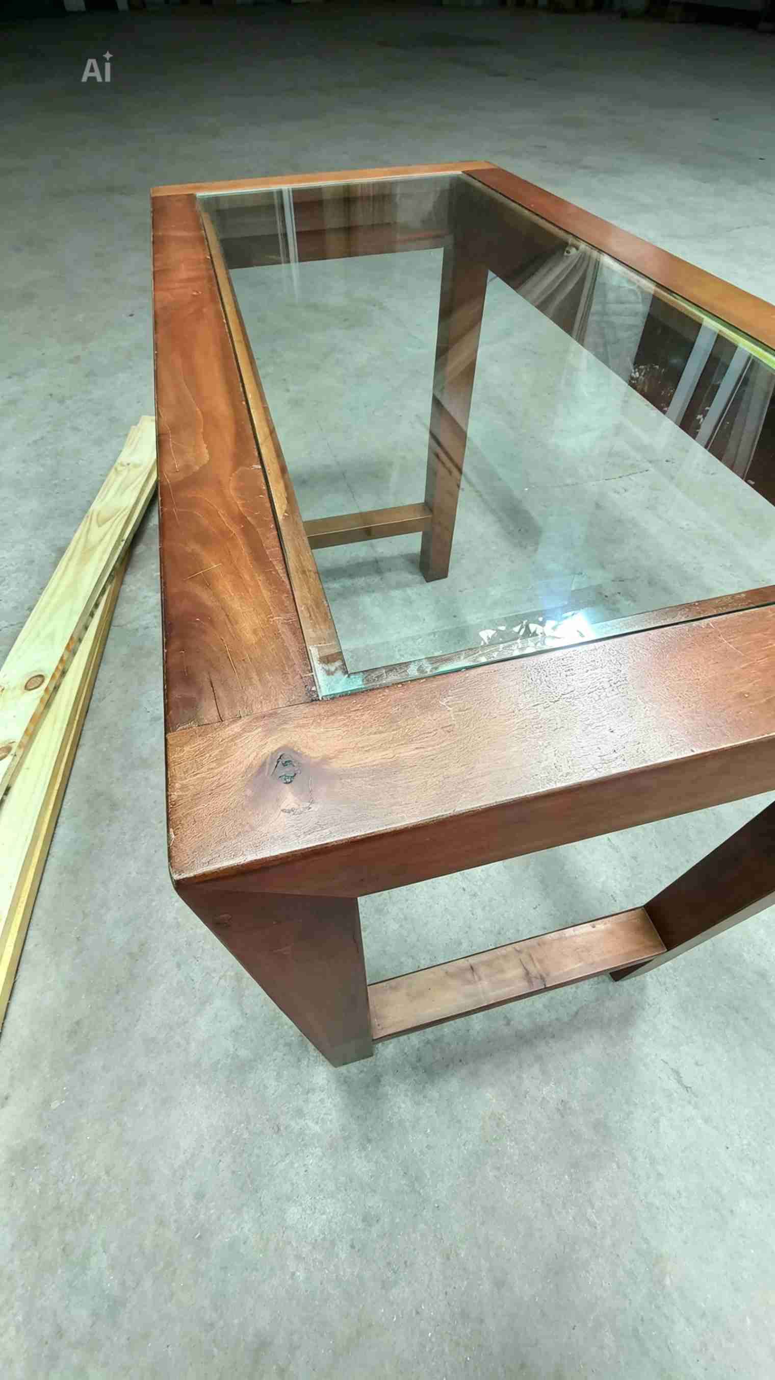 Mesa de madera y vidrio - miniatura 3