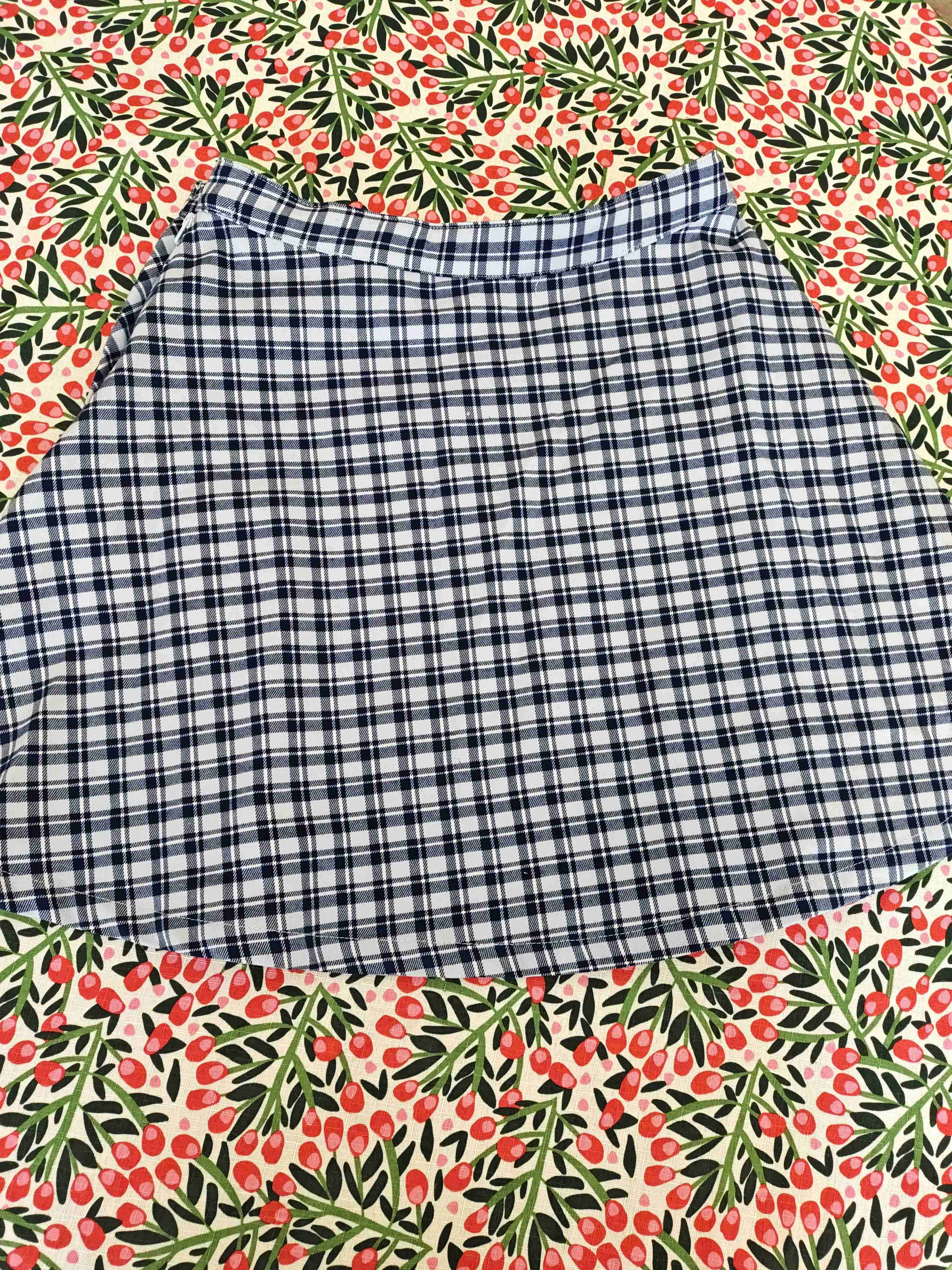 Falda de cuadros azul y blanco (Talla 13/14) - miniatura 1