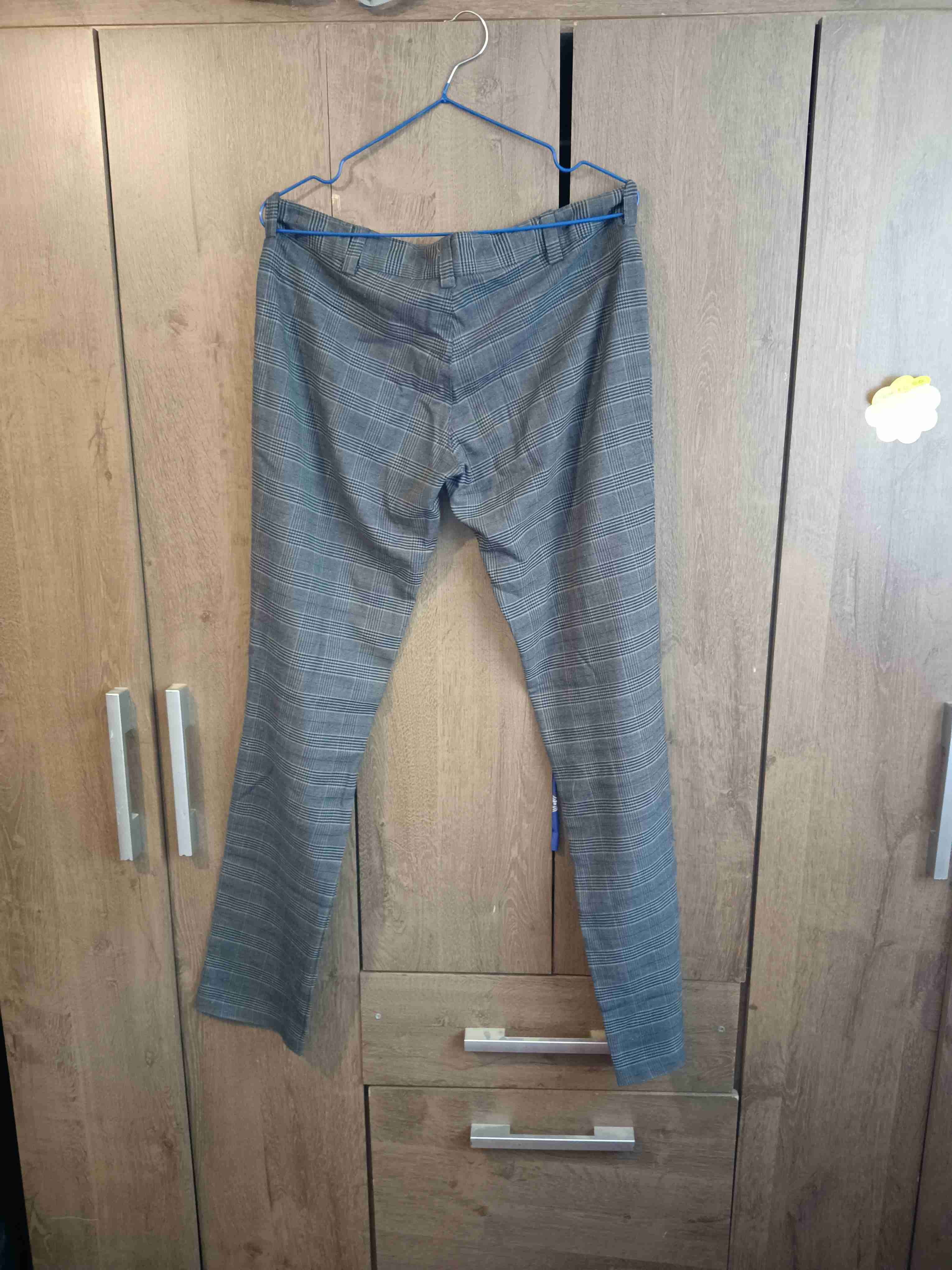 Pantalón de vestir gris a cuadros - miniatura 2