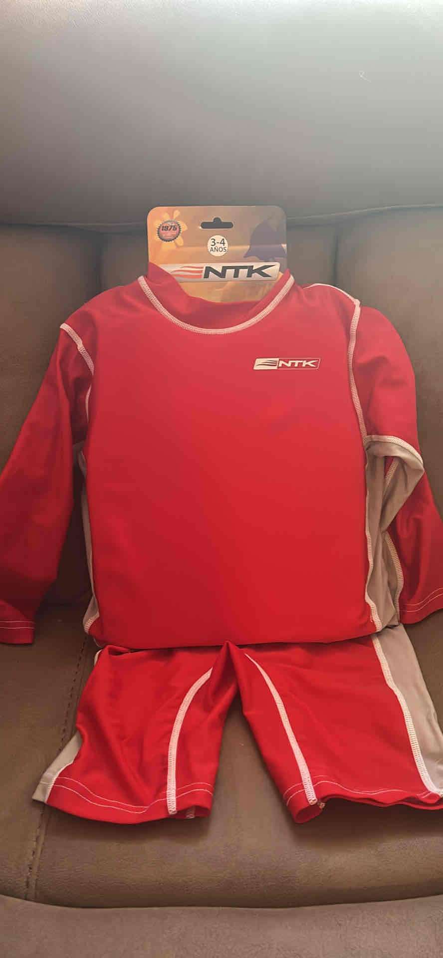 Traje de baño rojo niño incluye salvabidas - miniatura 3
