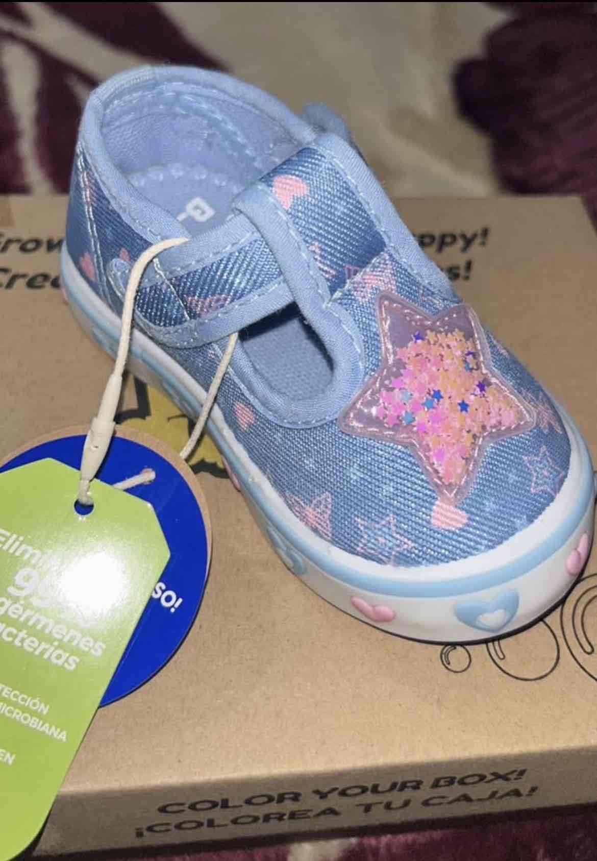 Zapato infantil azul con estrella talla 18 - miniatura 1