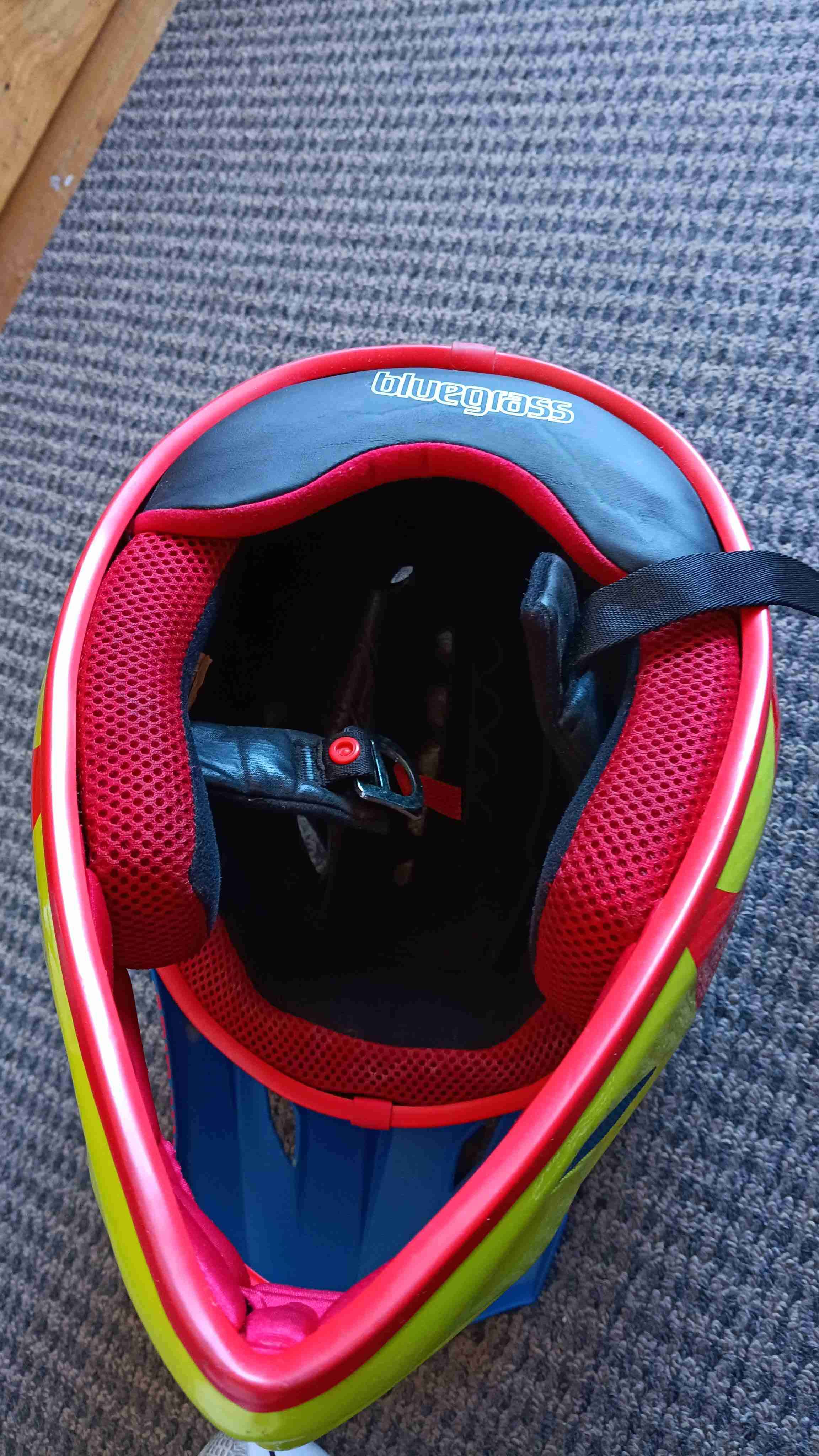 Casco de ciclismo Bluegrass - miniatura 3