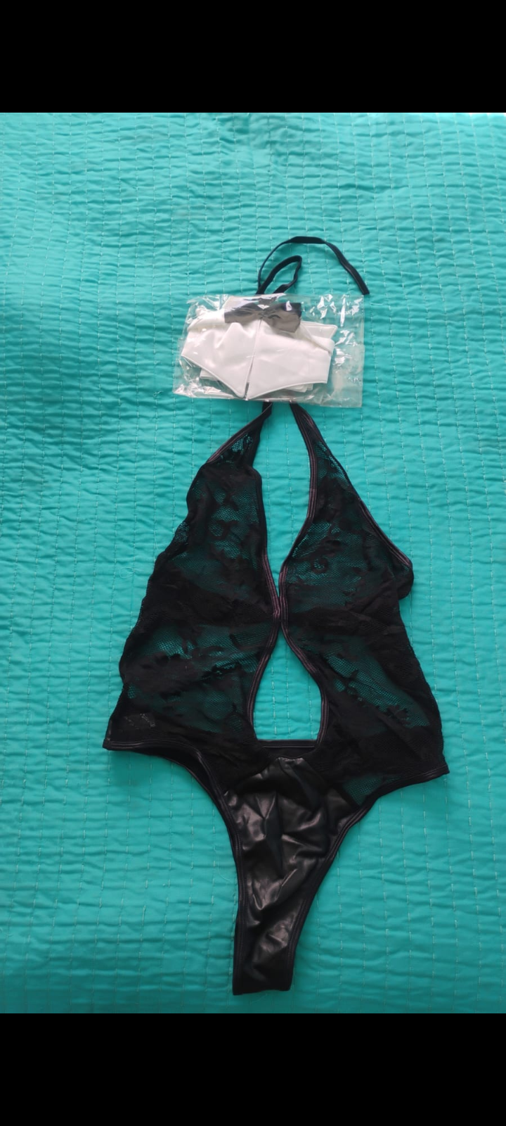 Body de encaje negro sexy - miniatura 2