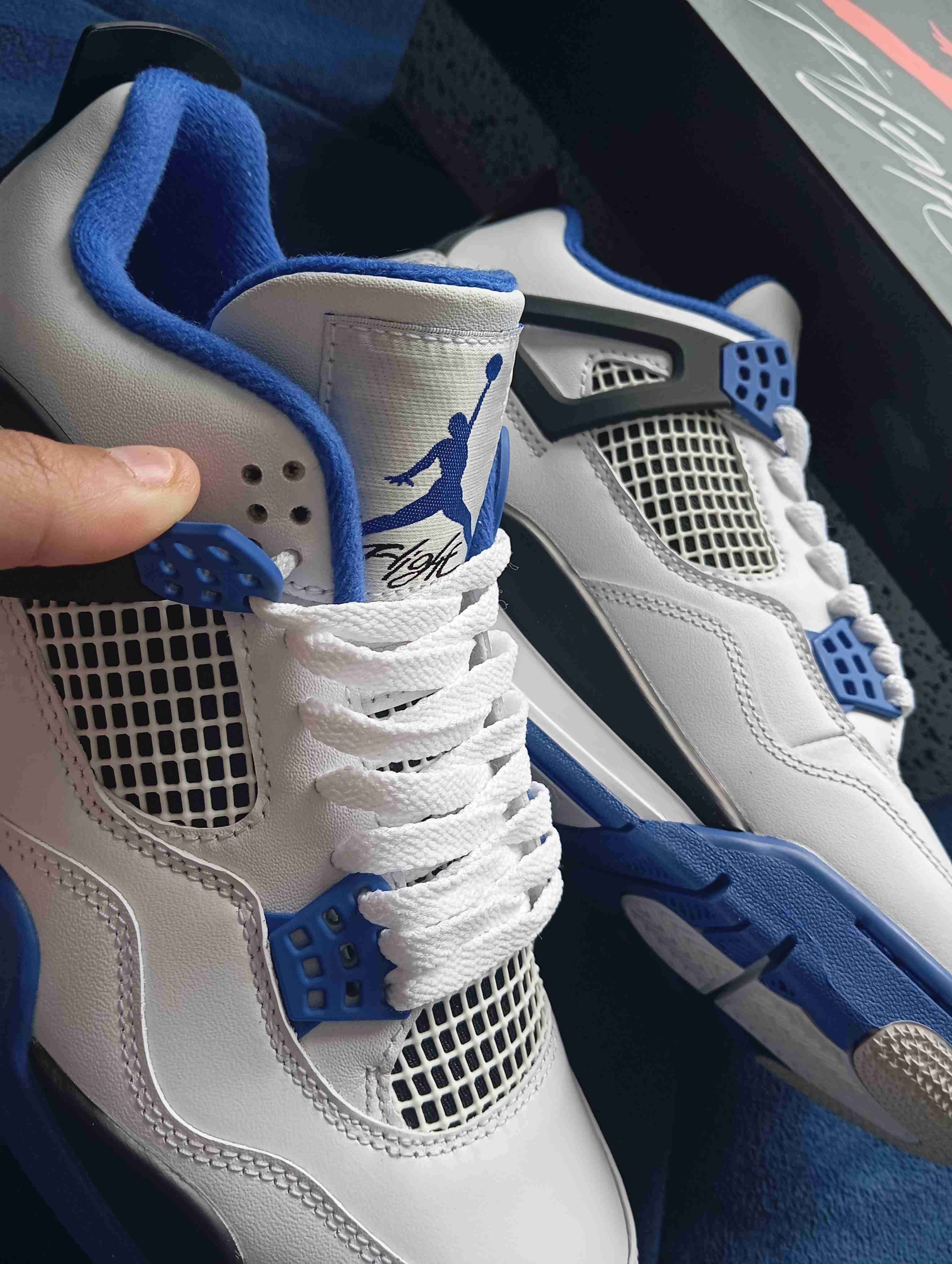 Air jordan 4 "motorsport" - miniatura 3