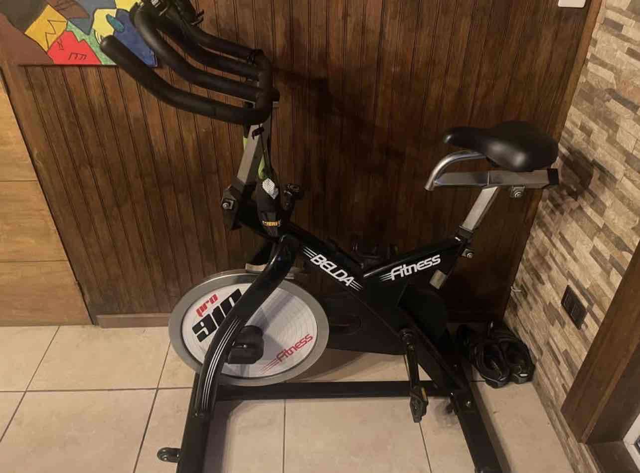 Bicicleta estática Belda Fitness - miniatura 1