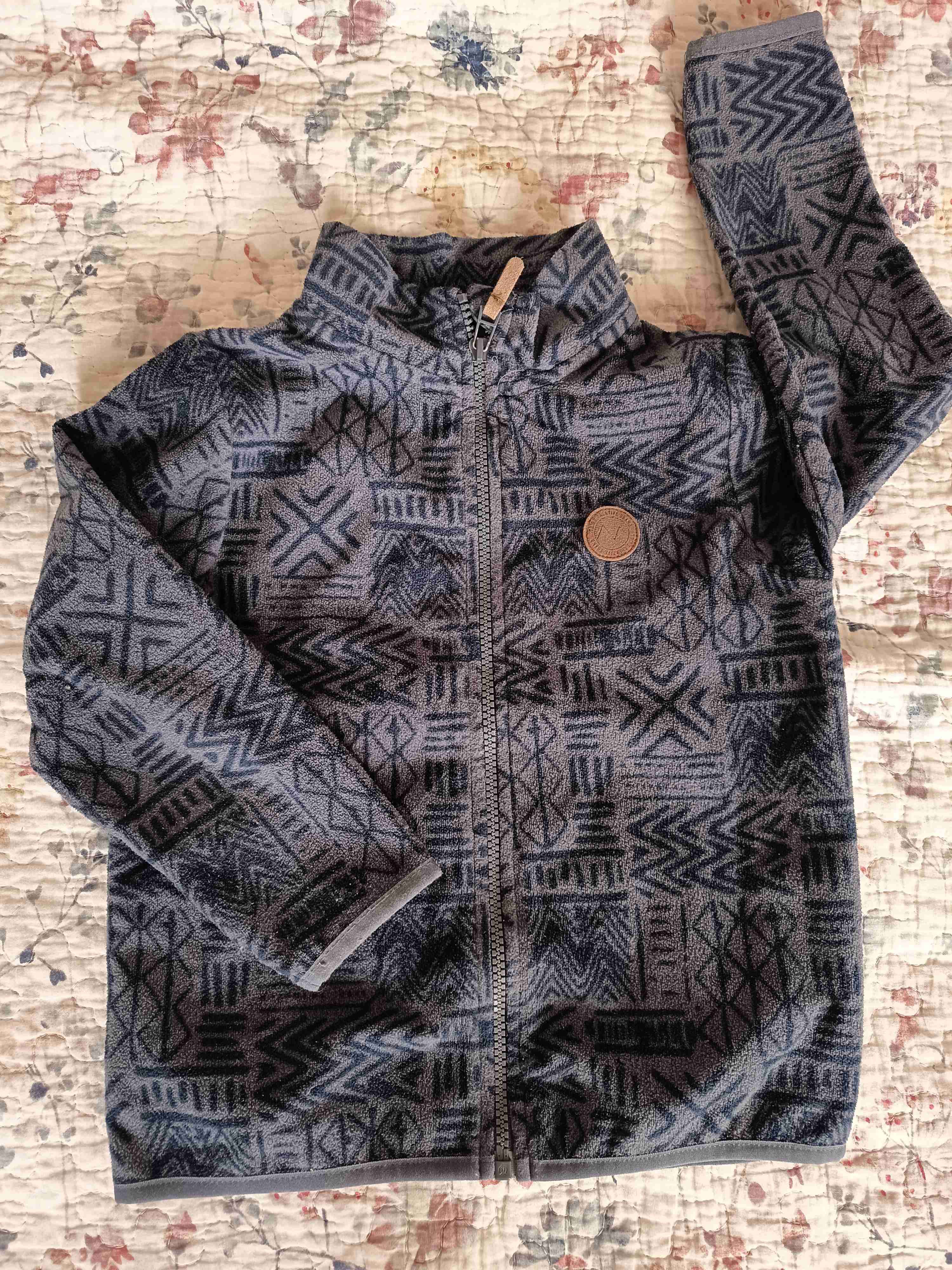 Ropa infantil variada usada - miniatura 2