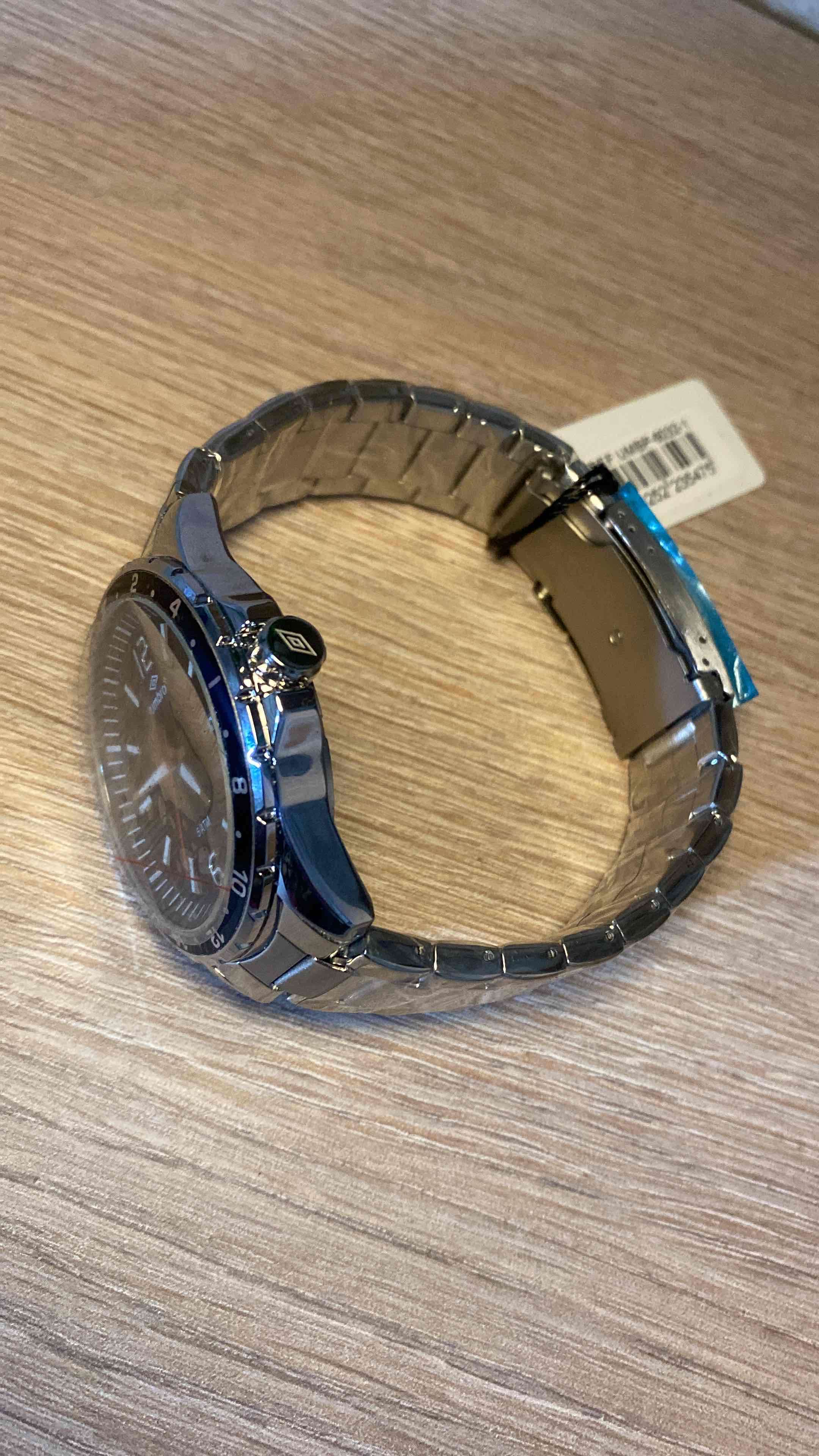 Reloj Umbro metálico - miniatura 2