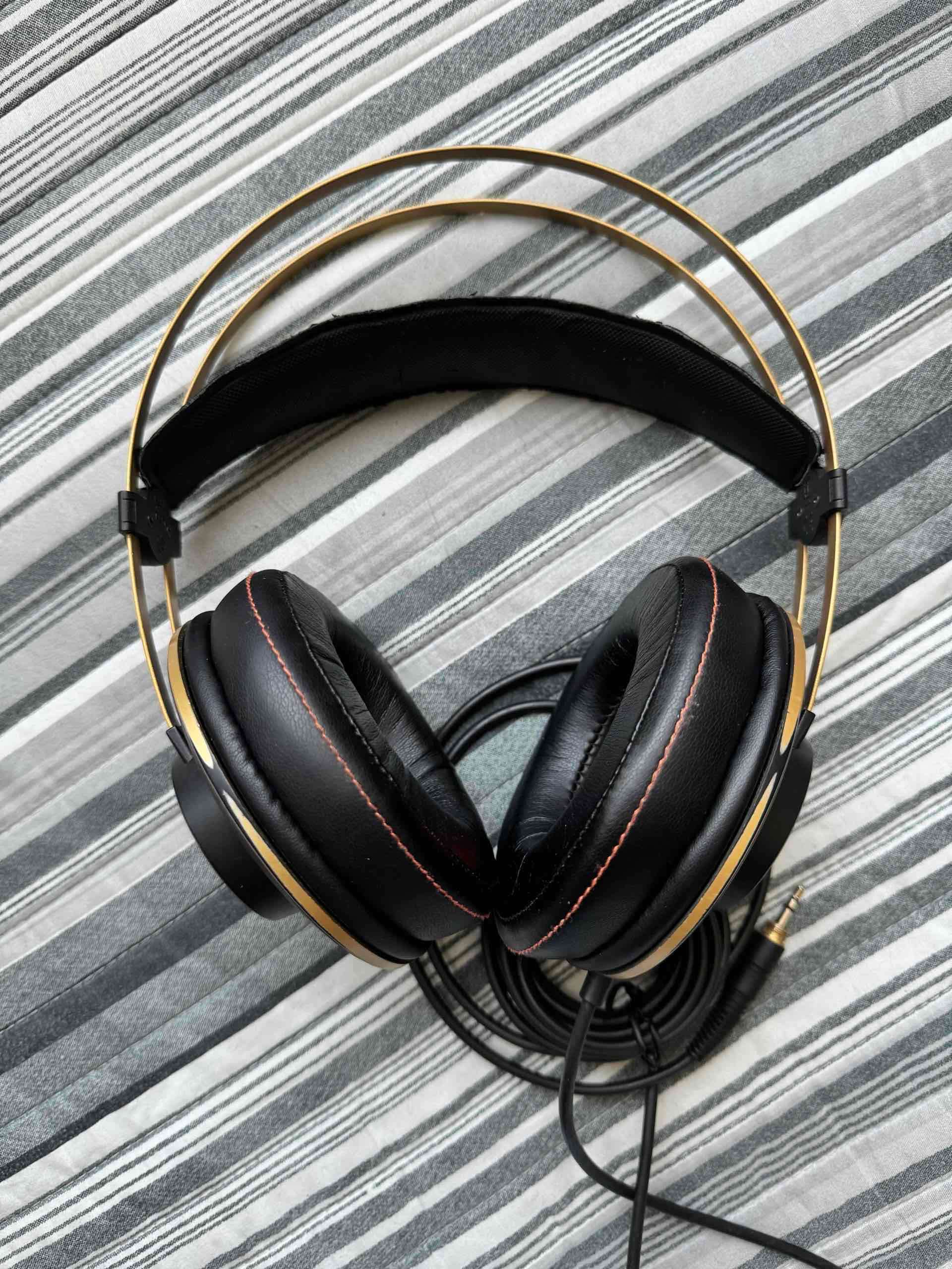 Audífonos AKG K92 - miniatura 2