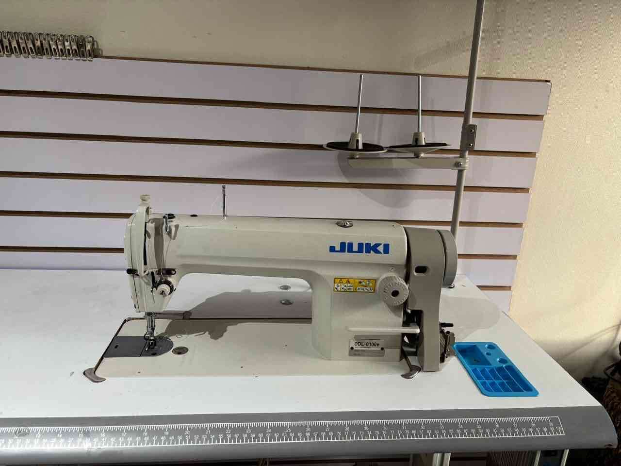 Máquina de Coser Juki DDL-8100e - miniatura 4
