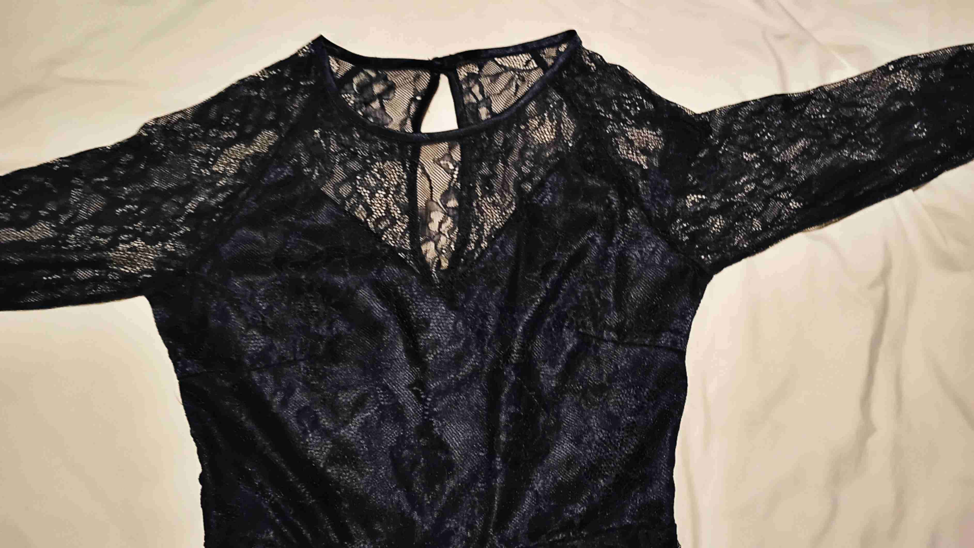 Vestido encaje azul marino elegante - miniatura 3