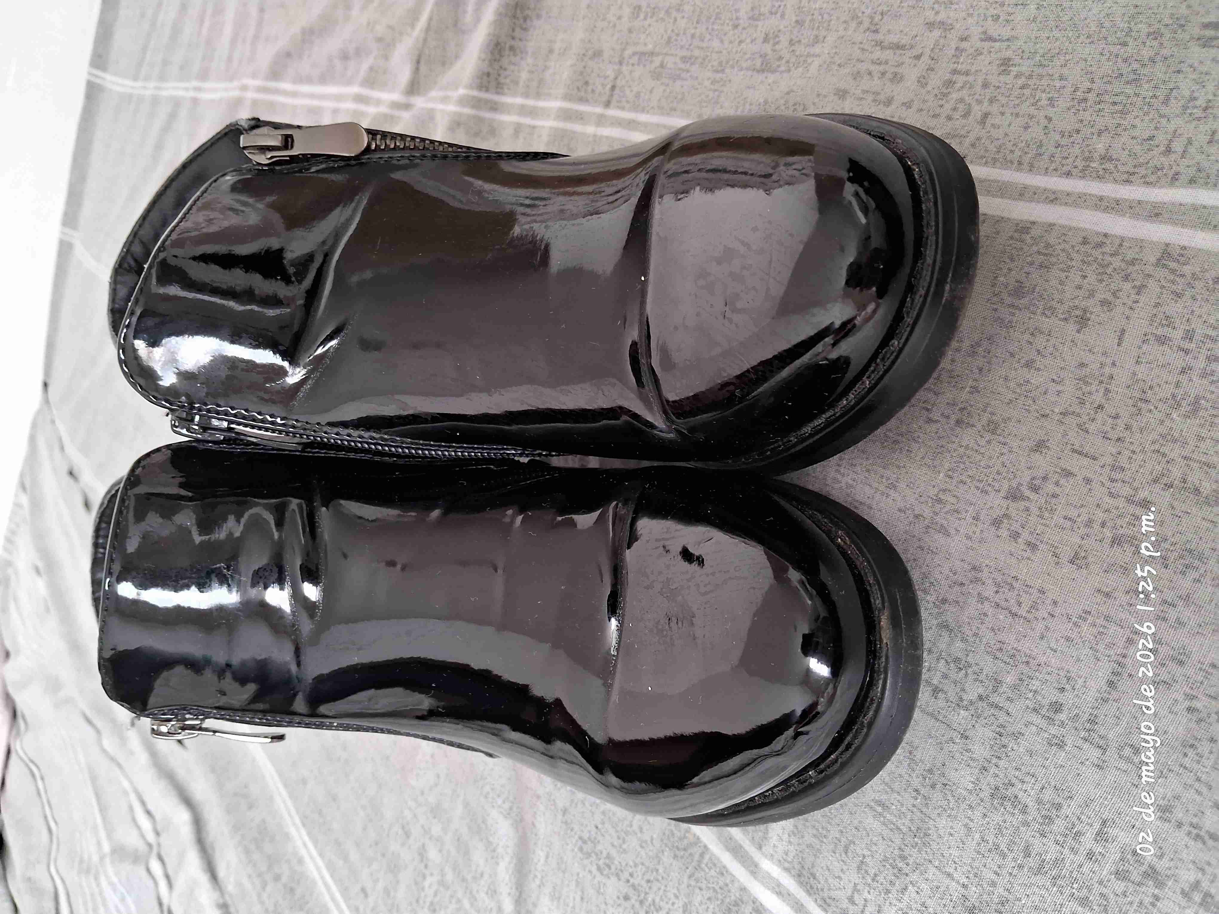 Botines negros charolados - miniatura 2
