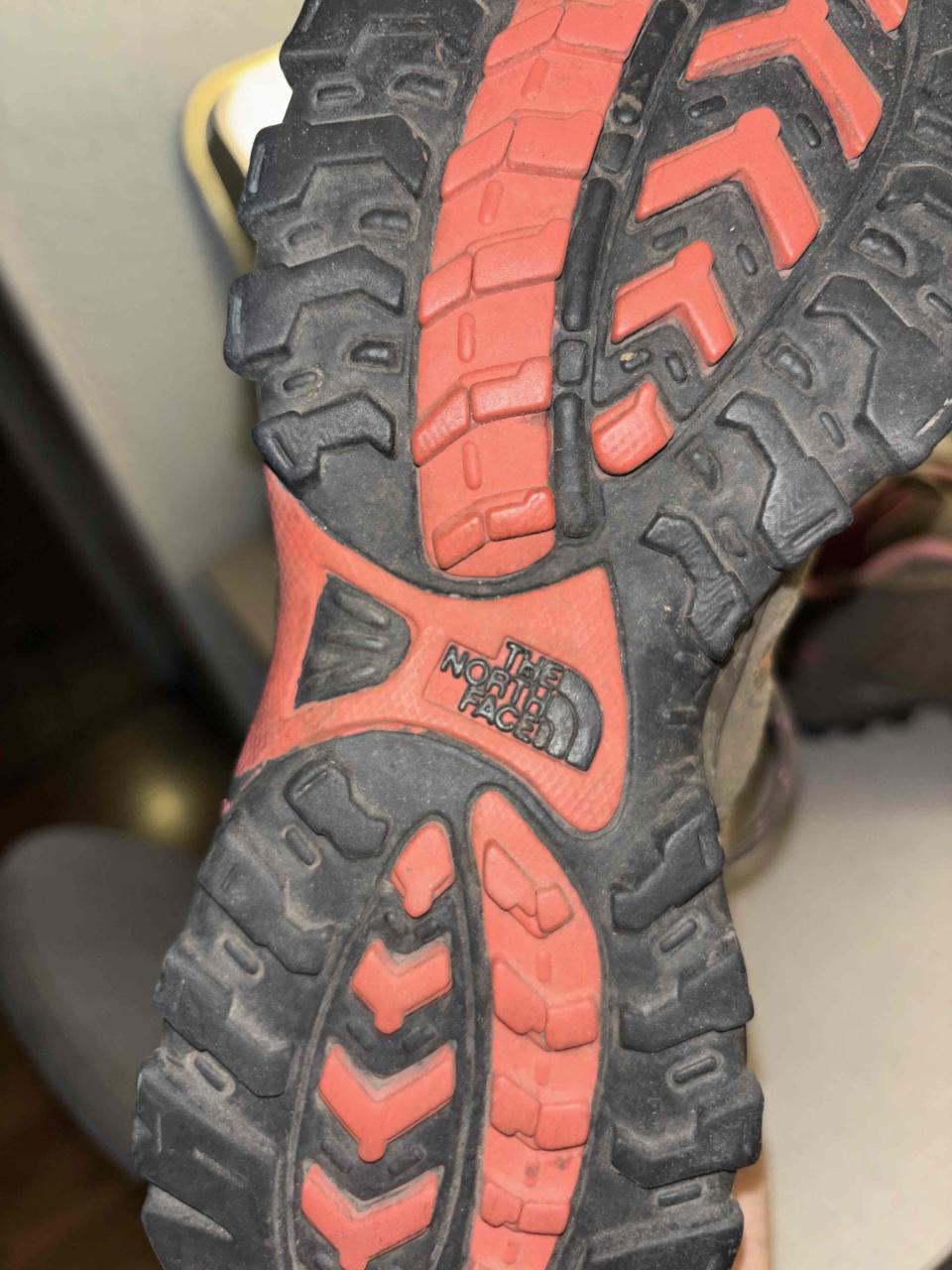 Zapatillas North Face de trekking marrones - miniatura 4