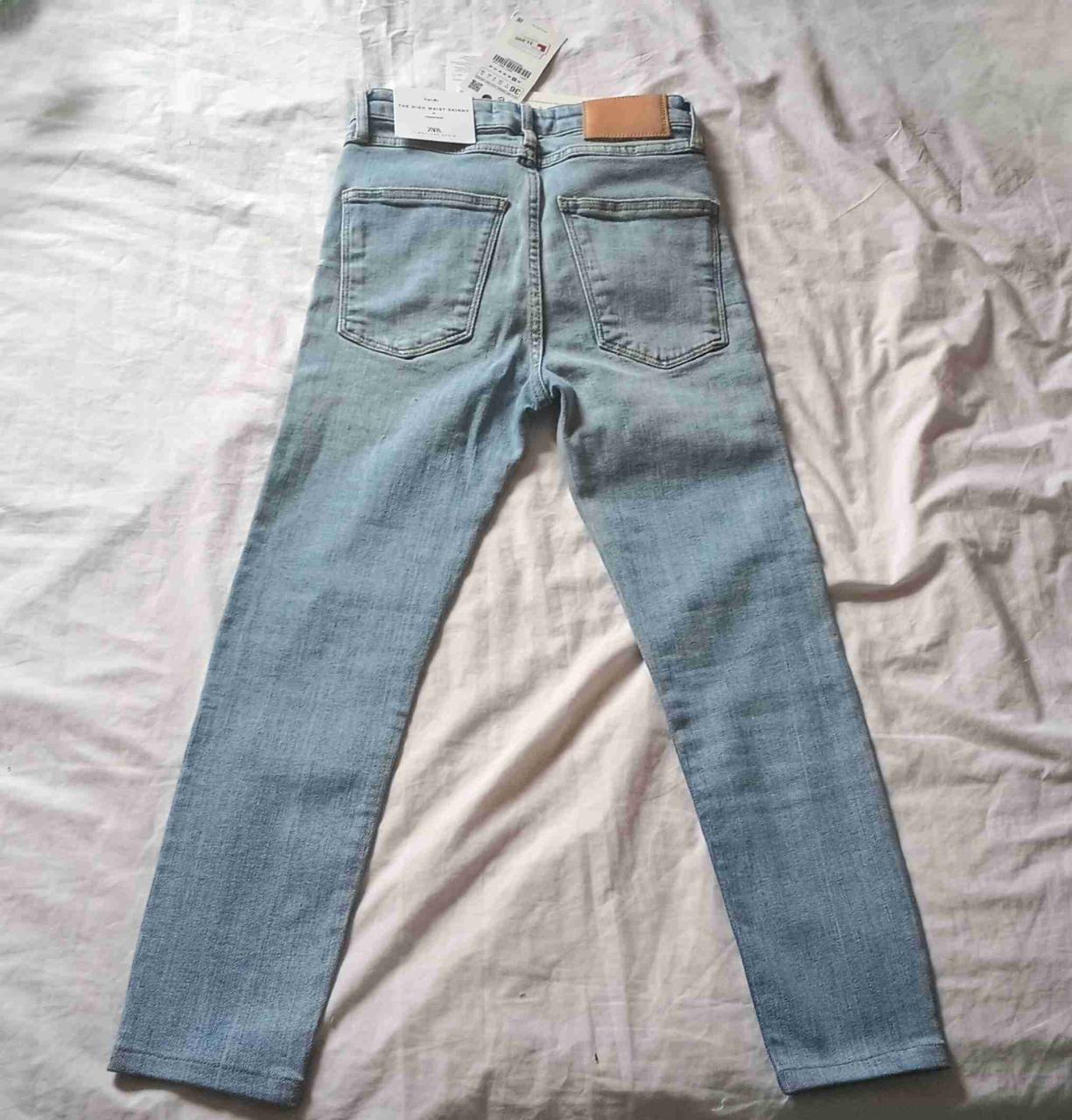 Jeans Zara celestes - miniatura 2