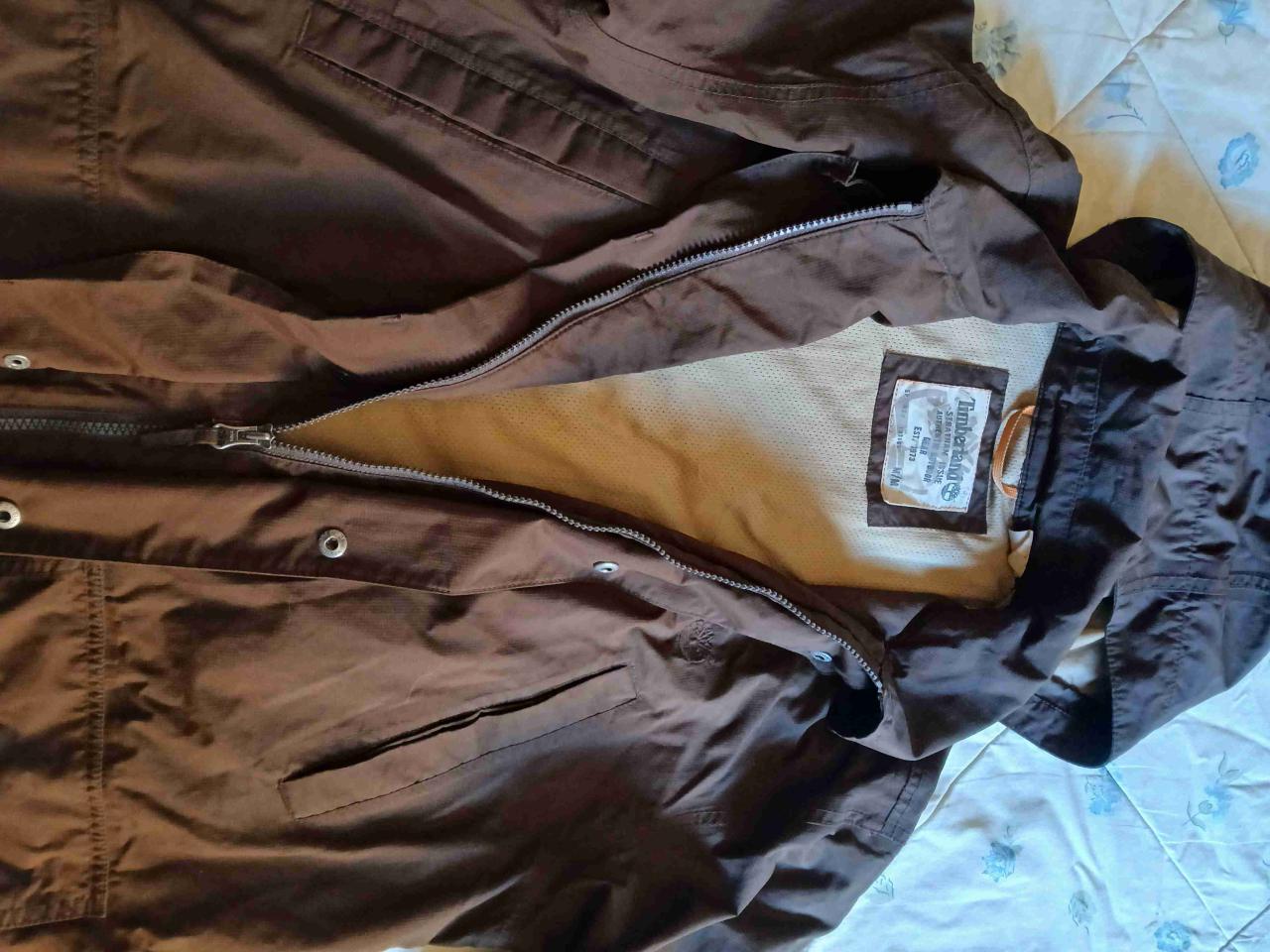 Chaqueta negra Columbia con gorro - miniatura 4