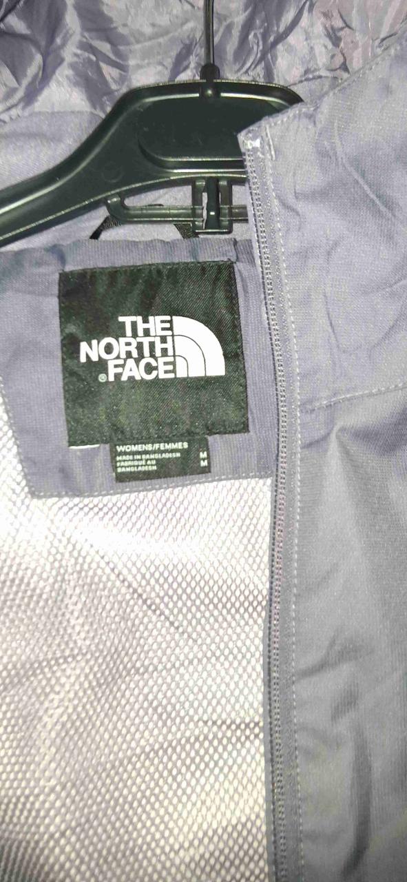 Chaqueta gris The North Face nueva - miniatura 1