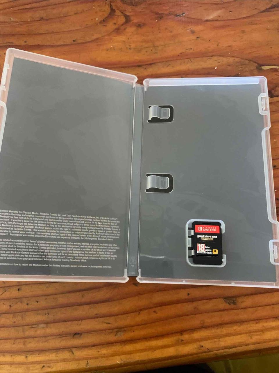 Grand Theft Auto: The Trilogy Switch - miniatura 3