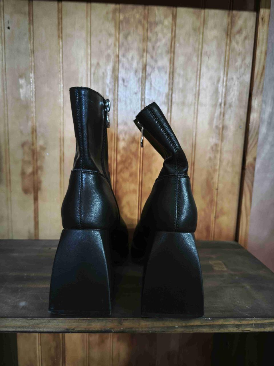 Botines negros de tacón grueso - miniatura 4