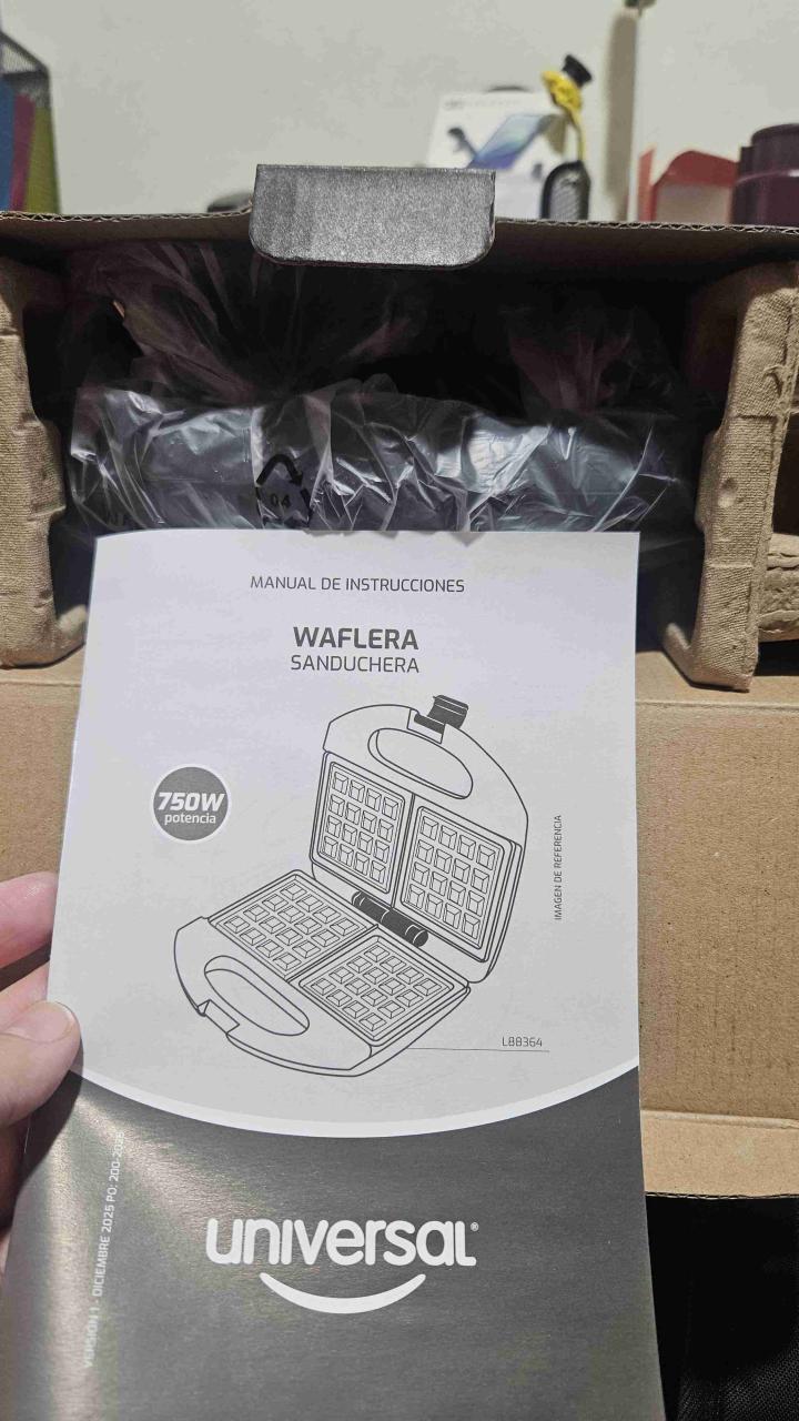 Waflera Sanduchera Universal - miniatura 4