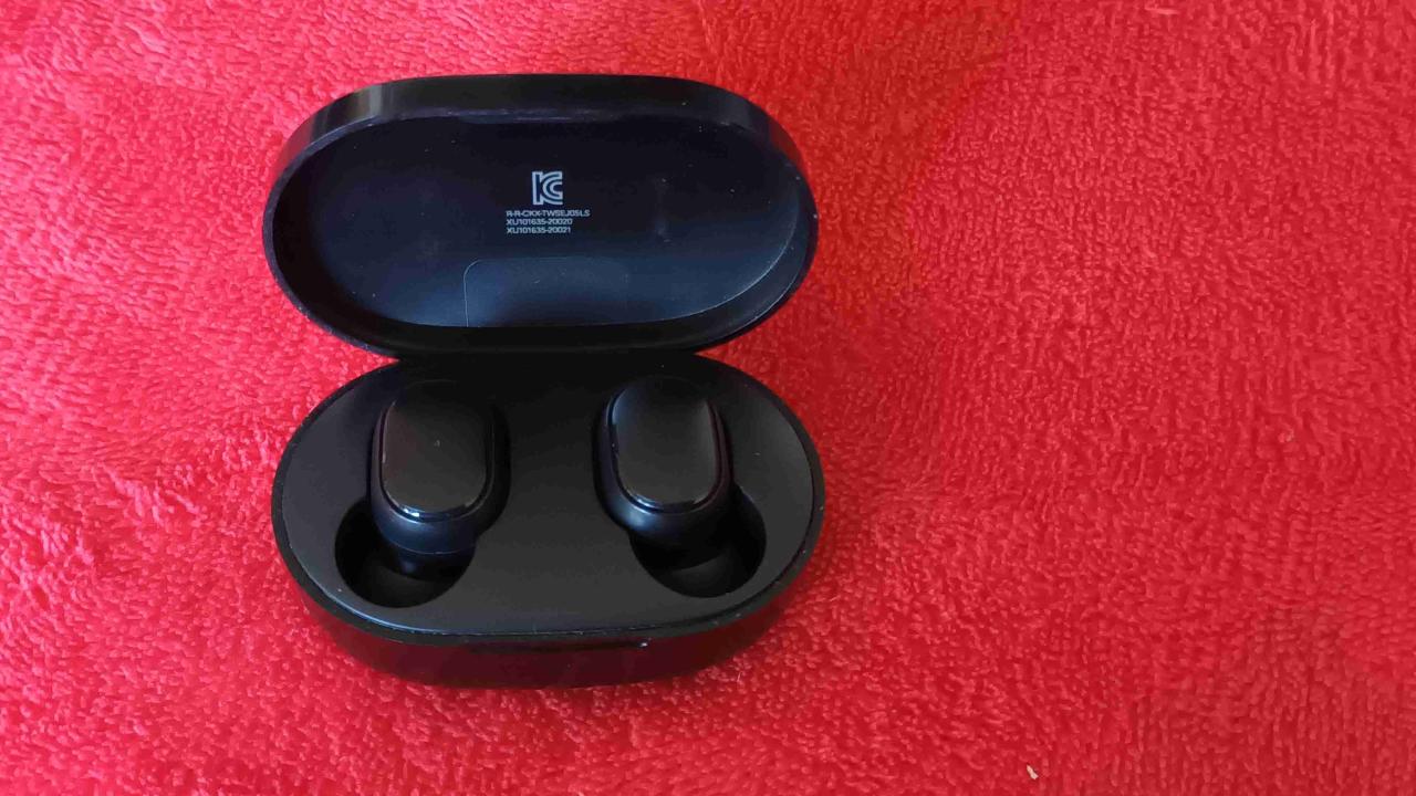 Audifonos redmi - miniatura 2