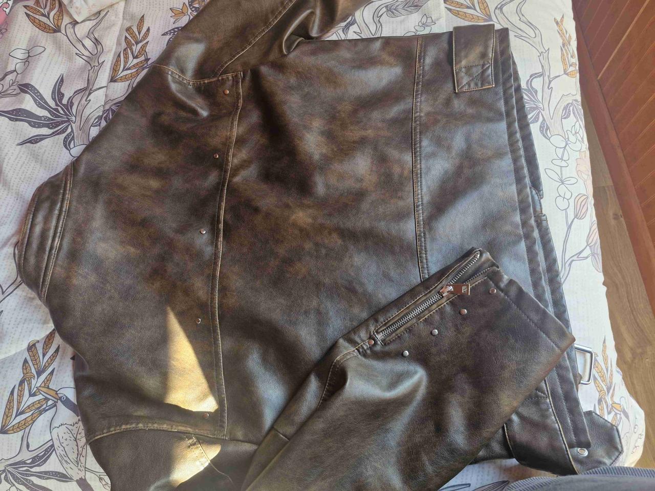 Chaqueta de ecocuero marrón - miniatura 3
