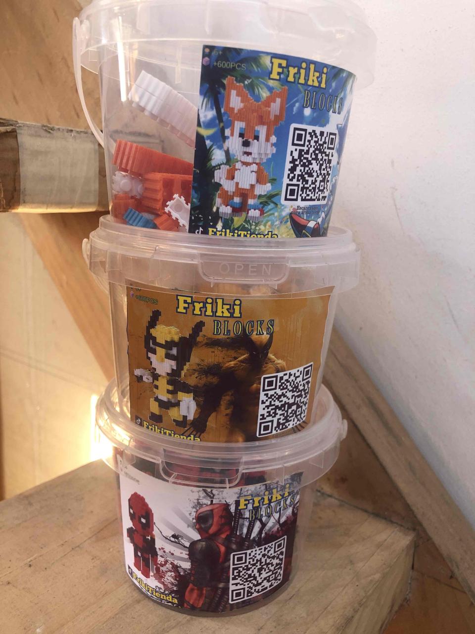 Cubos de construcción Friki Blocks