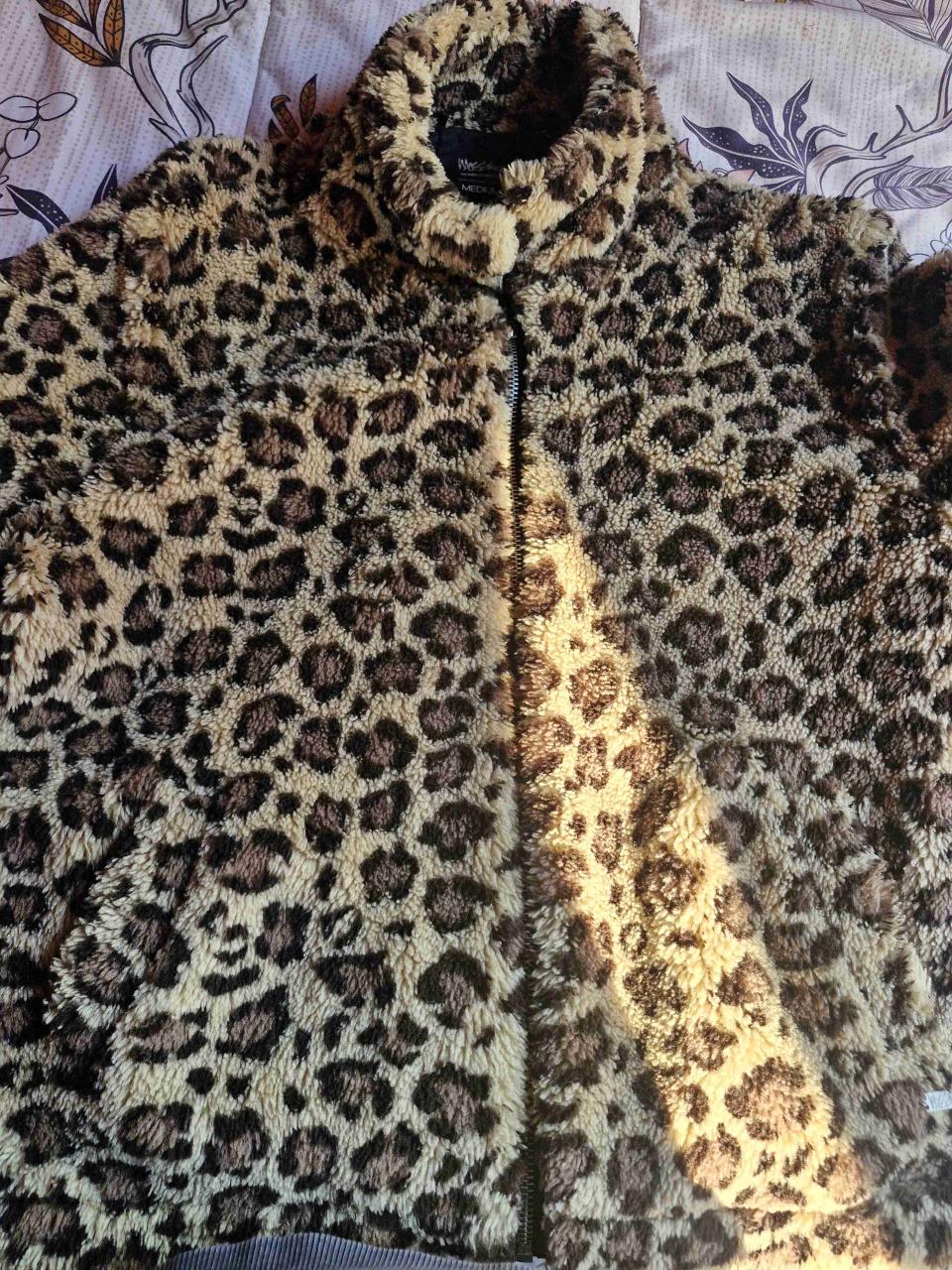 Chaqueta peluda estampado leopardo - miniatura 1