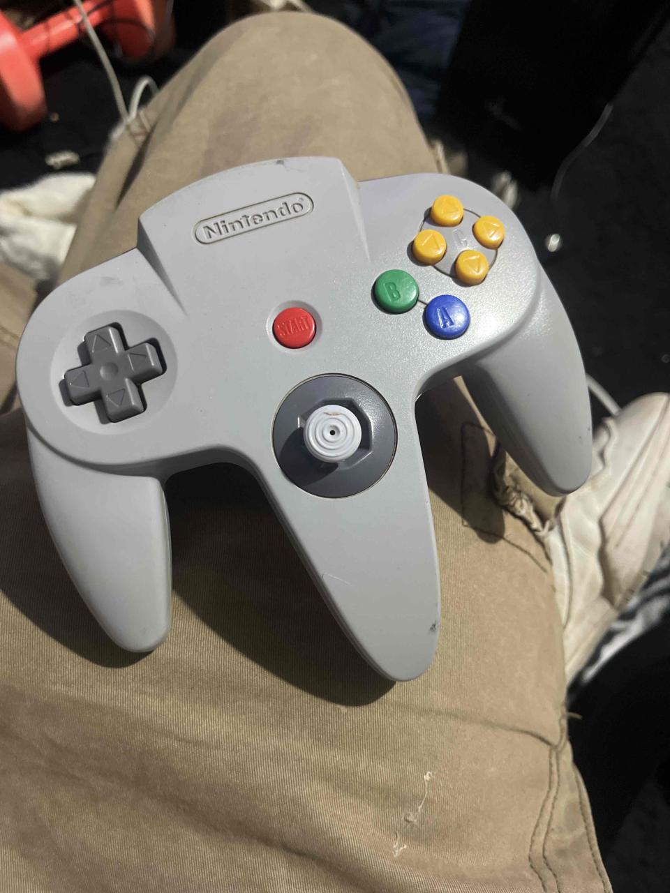 Control Nintendo 64 gris